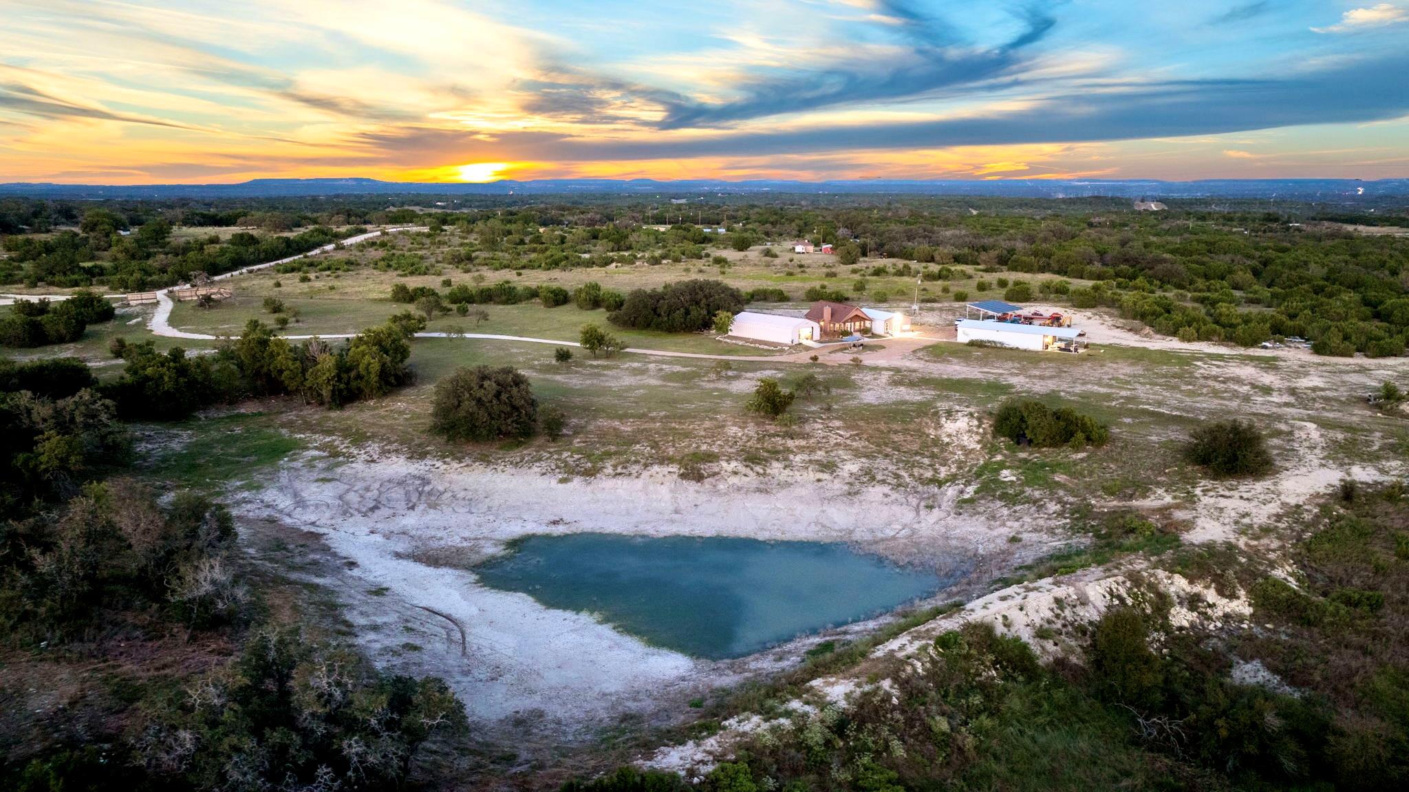 397 Private Road 3072