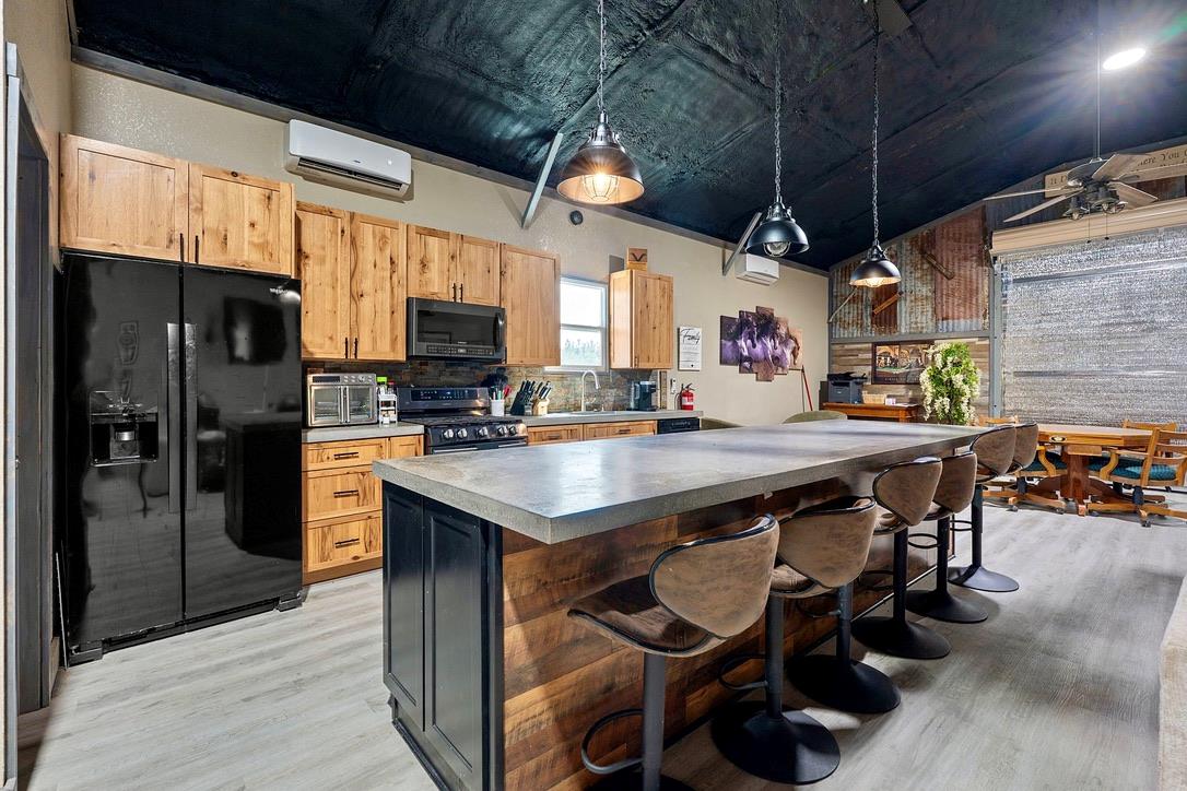 397 Private Road 3072