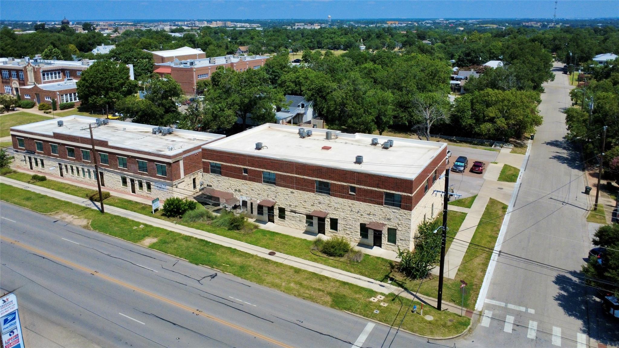 609 E University Ave # 110