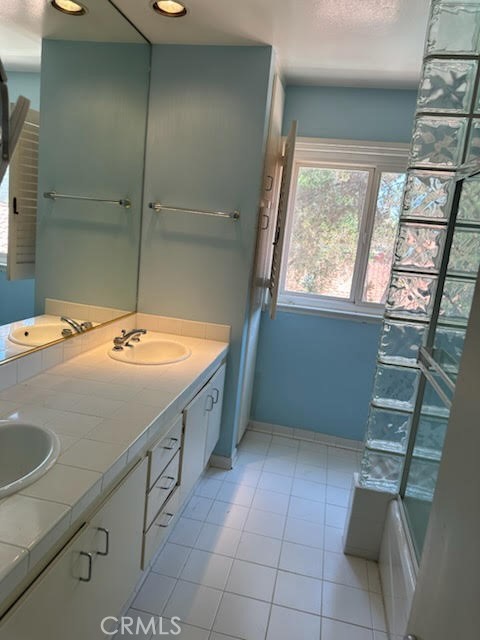 23135 Park Contessa
