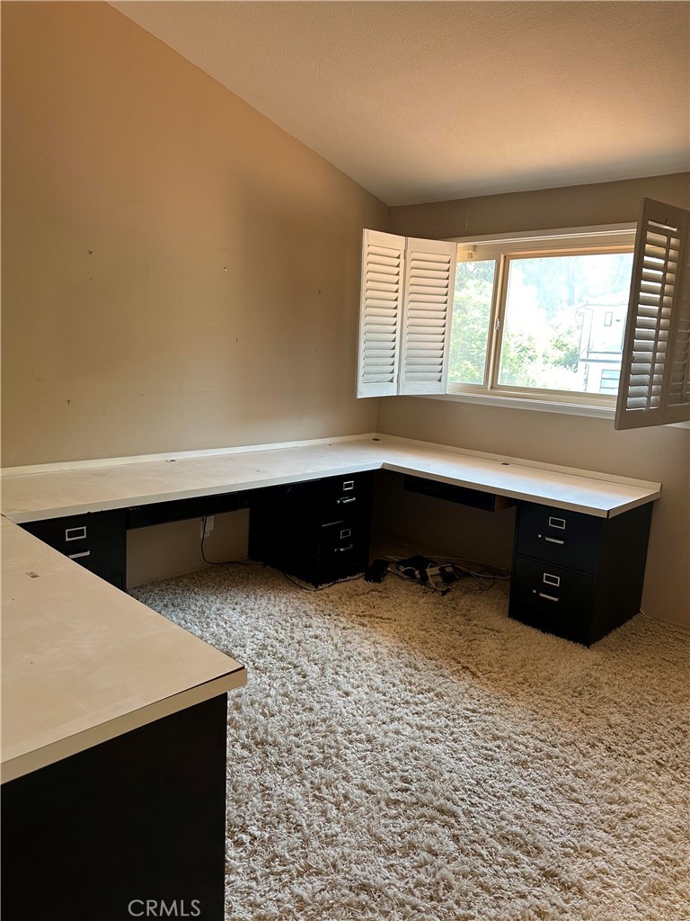 23135 Park Contessa