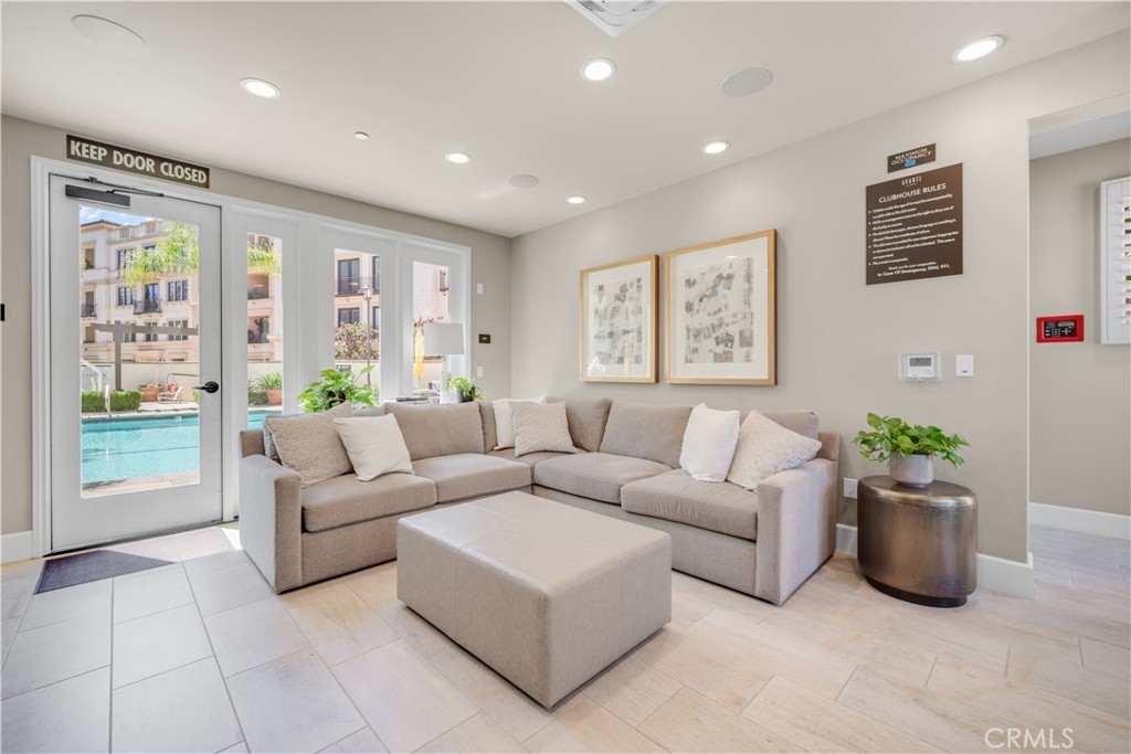 23500 Park Sorrento D21