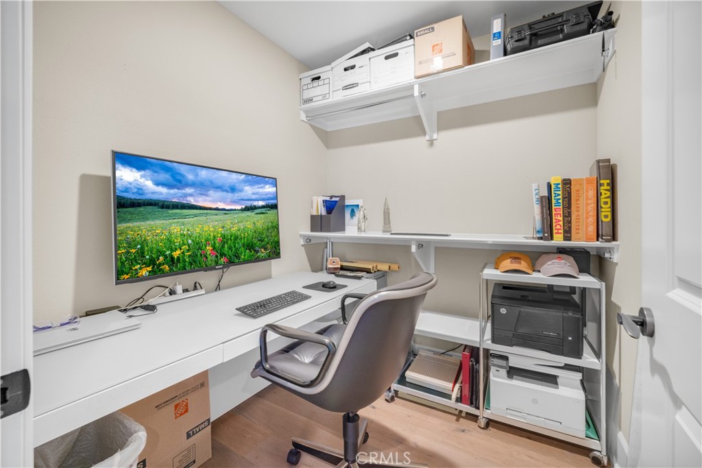 23500 Park Sorrento D21