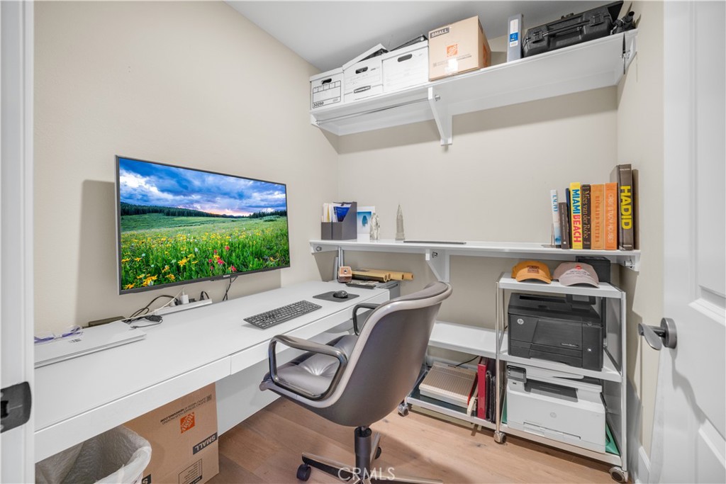 23500 Park Sorrento D21