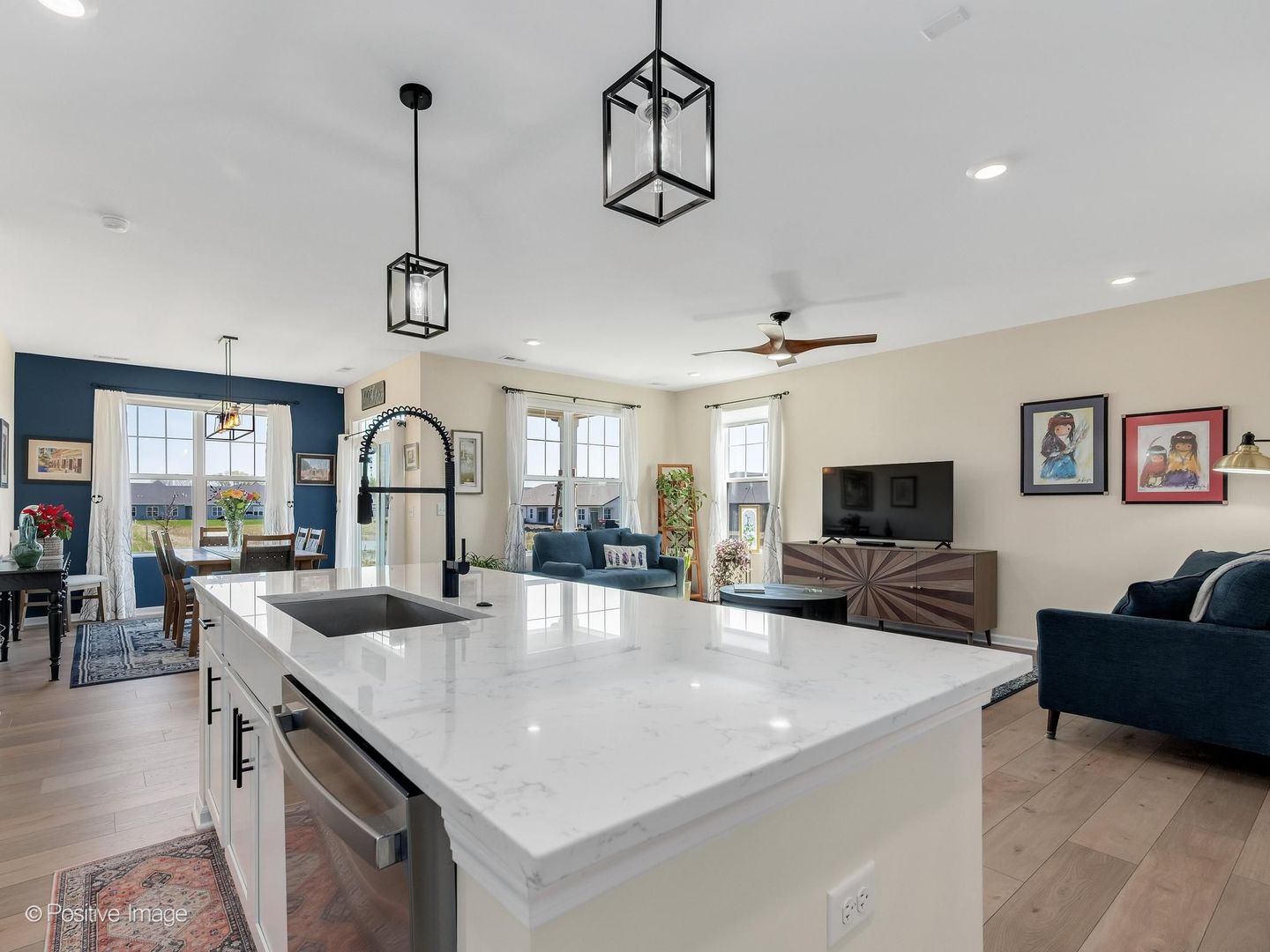 25538 W Alabaster Circle