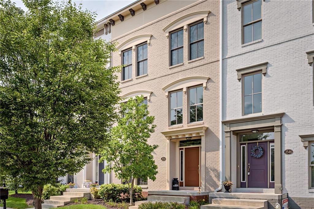 2554 Congress Street