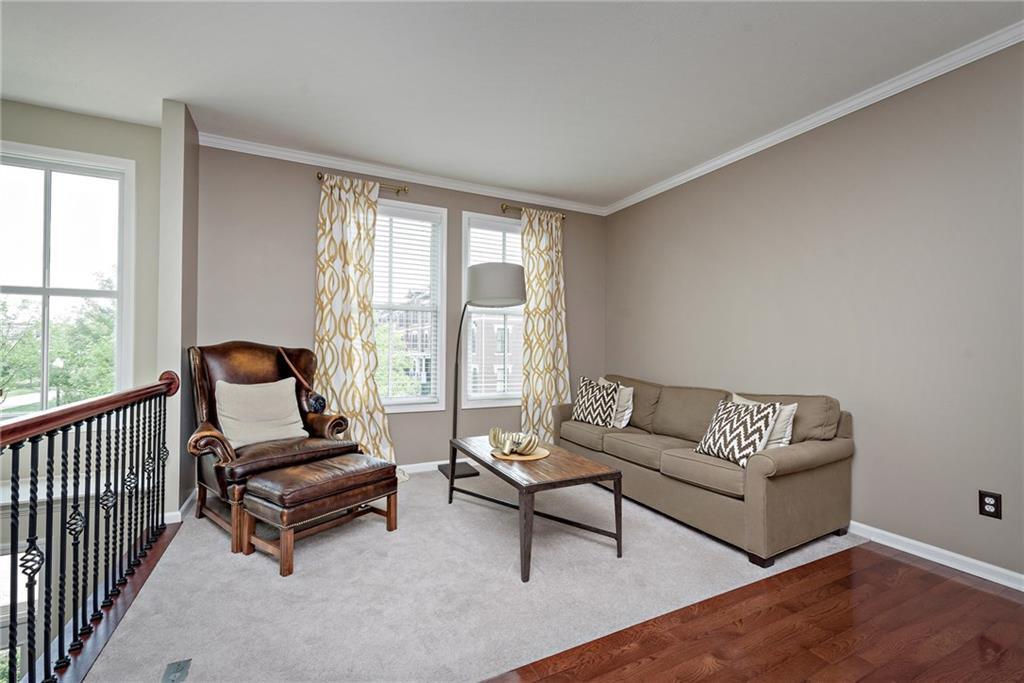 2554 Congress Street