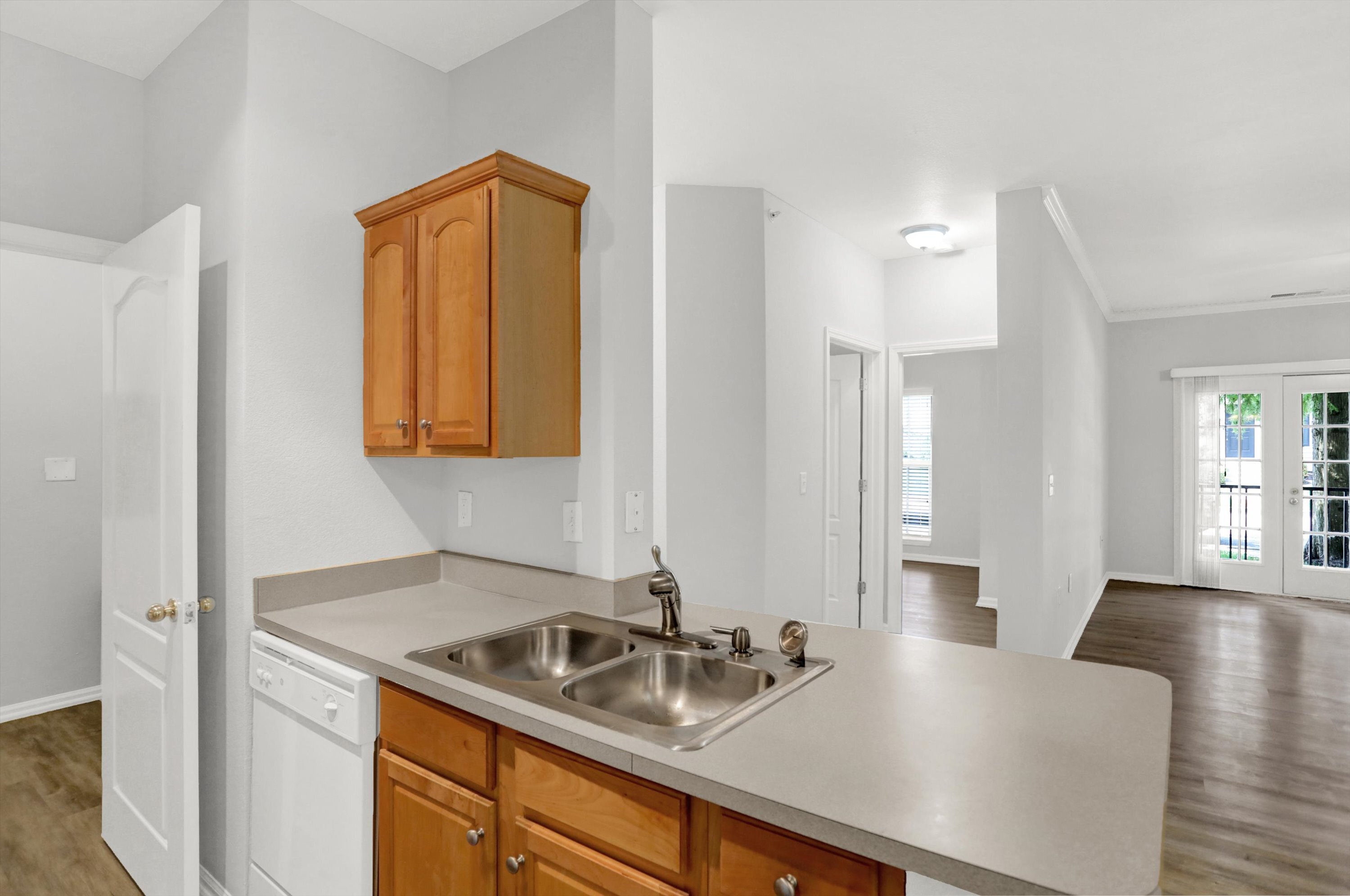 12863 Tradd Street Unit: APT 1A