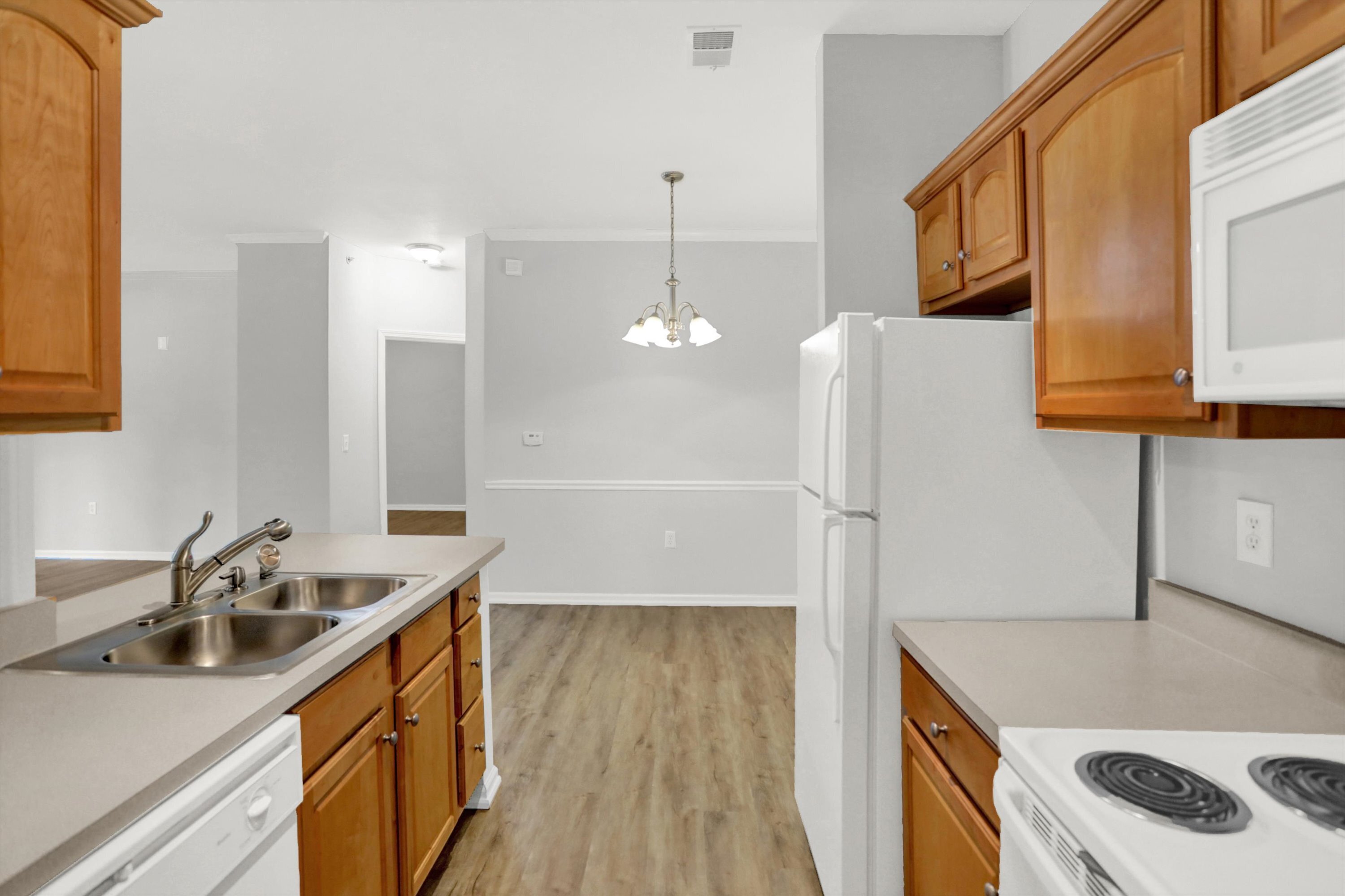 12863 Tradd Street Unit: APT 1A
