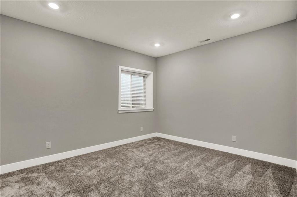 14204 Kodiak Drive