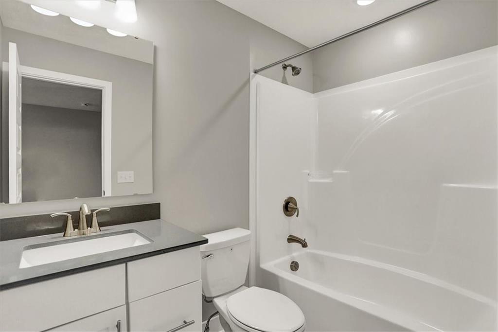 14204 Kodiak Drive