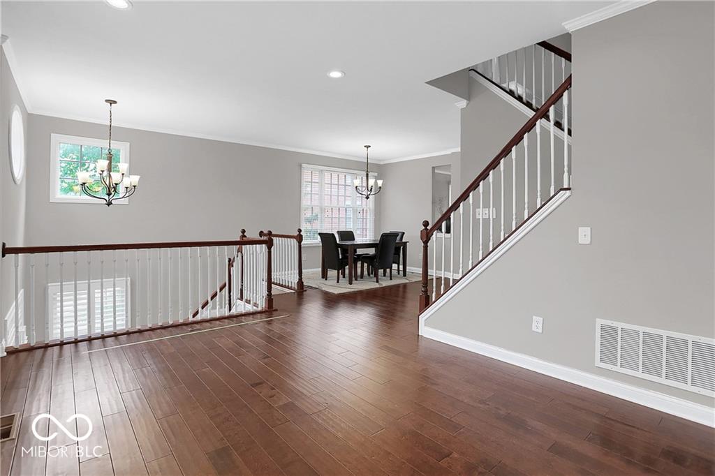 12936 Grenville Street