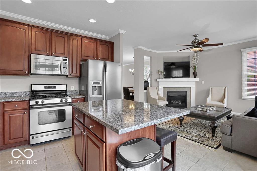 12936 Grenville Street