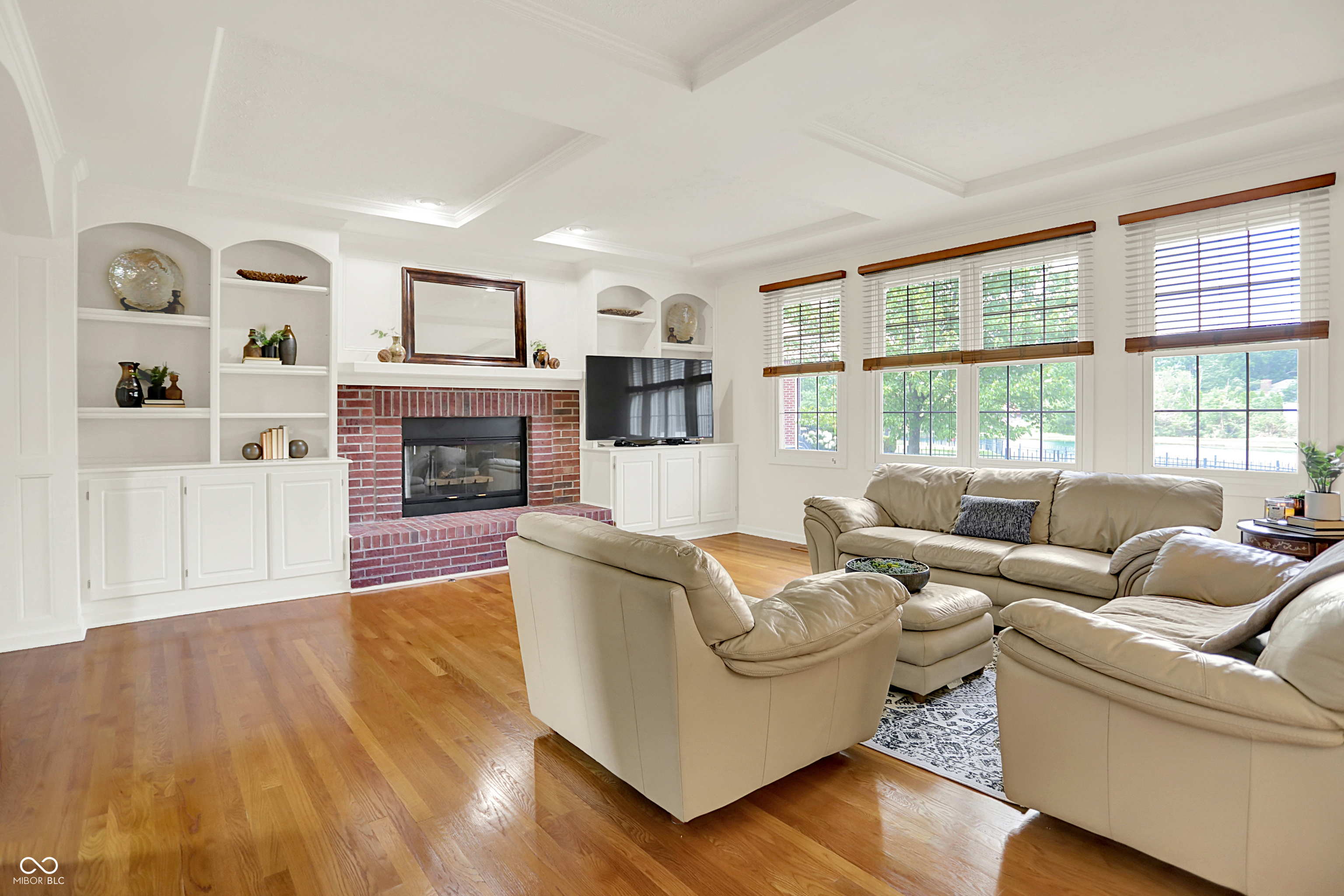 5761 Coopers Hawk Drive