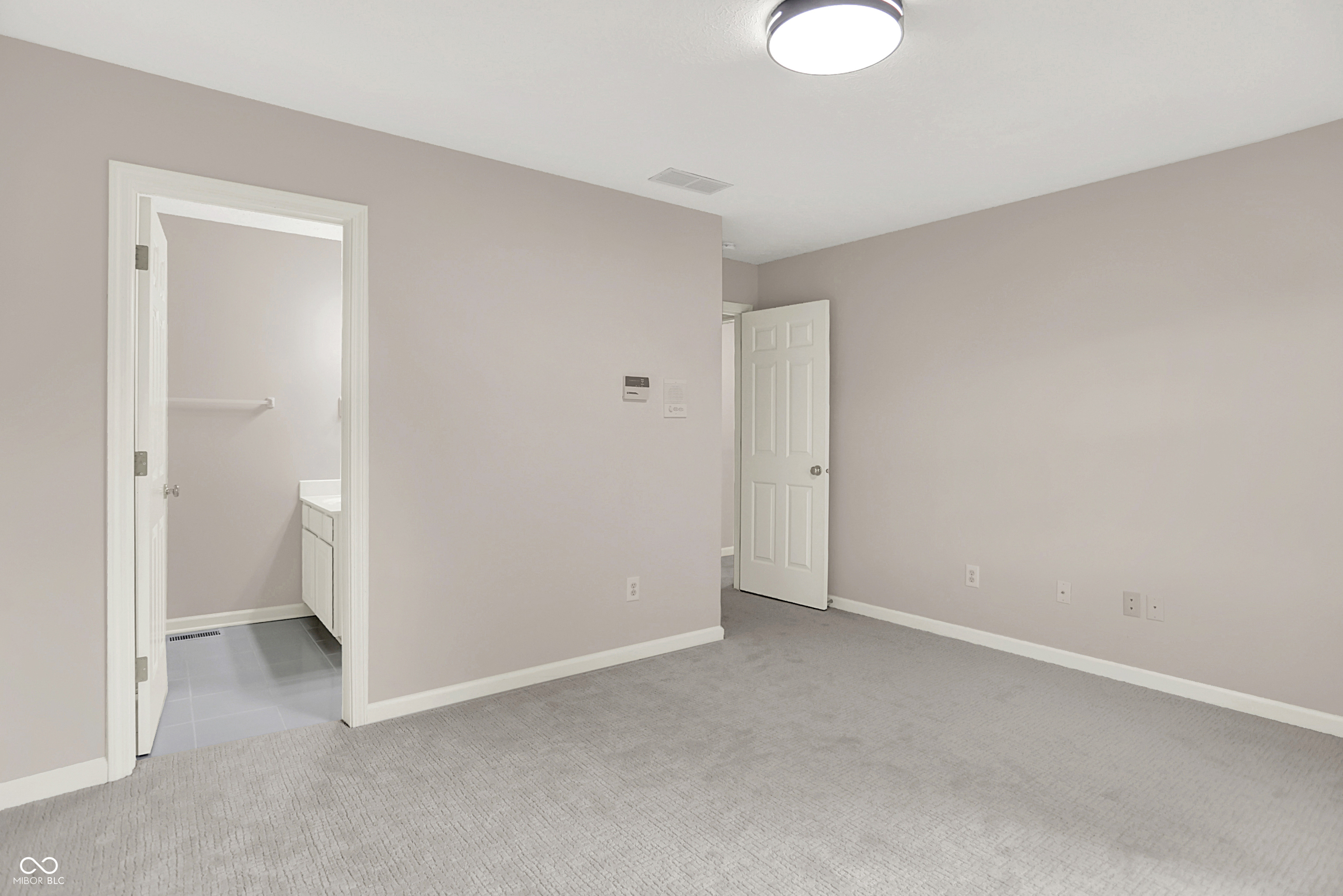 5761 Coopers Hawk Drive