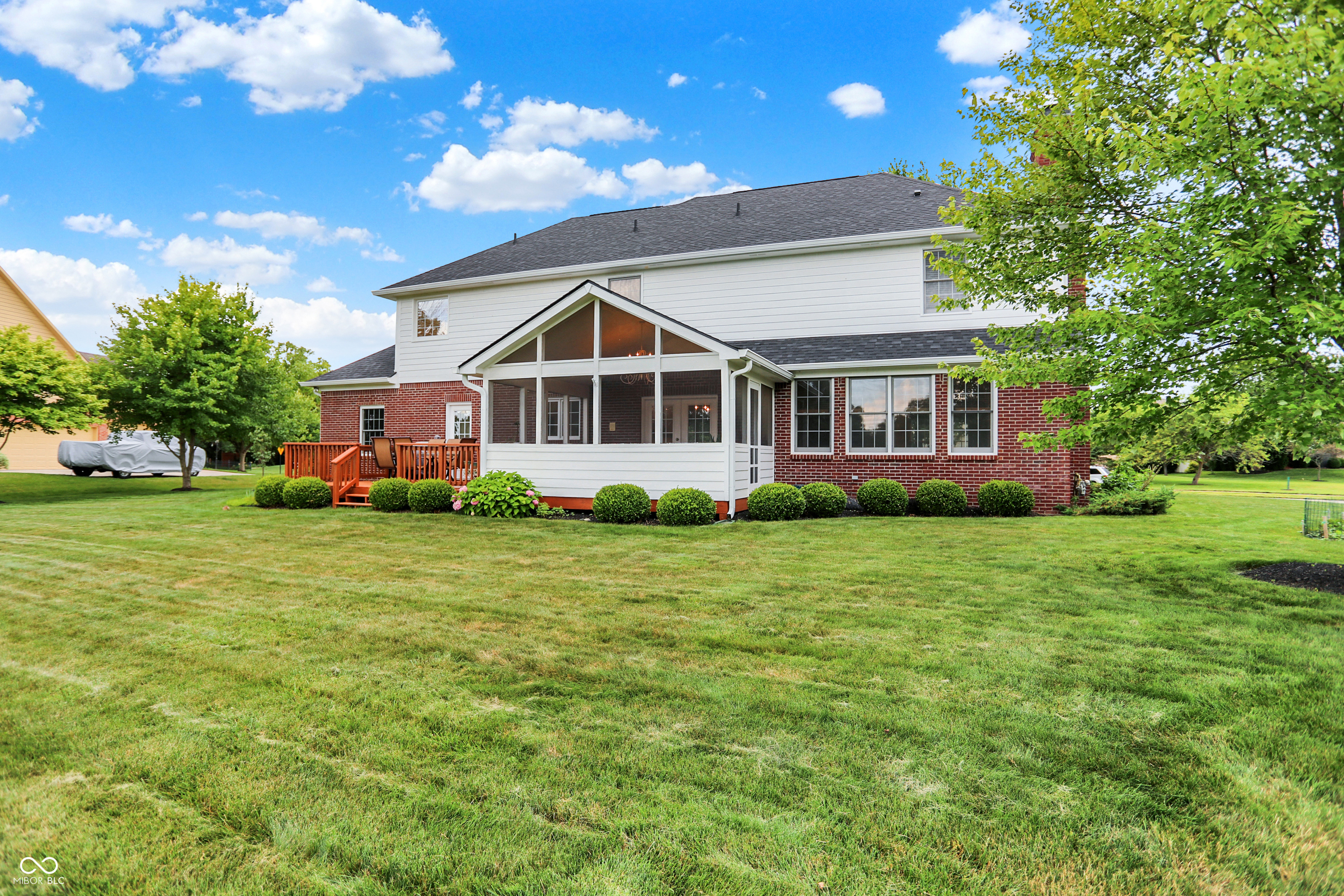 5761 Coopers Hawk Drive