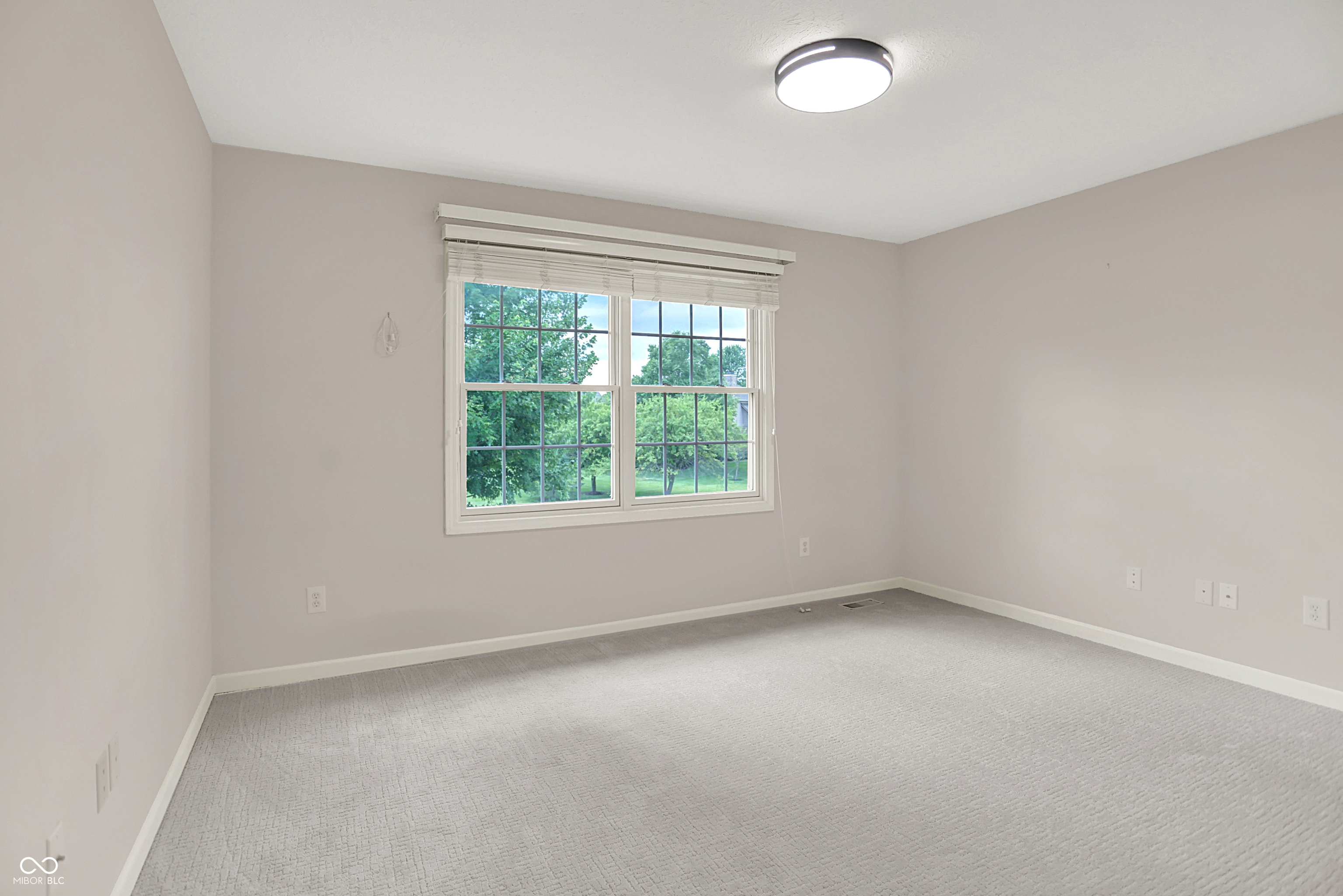 5761 Coopers Hawk Drive