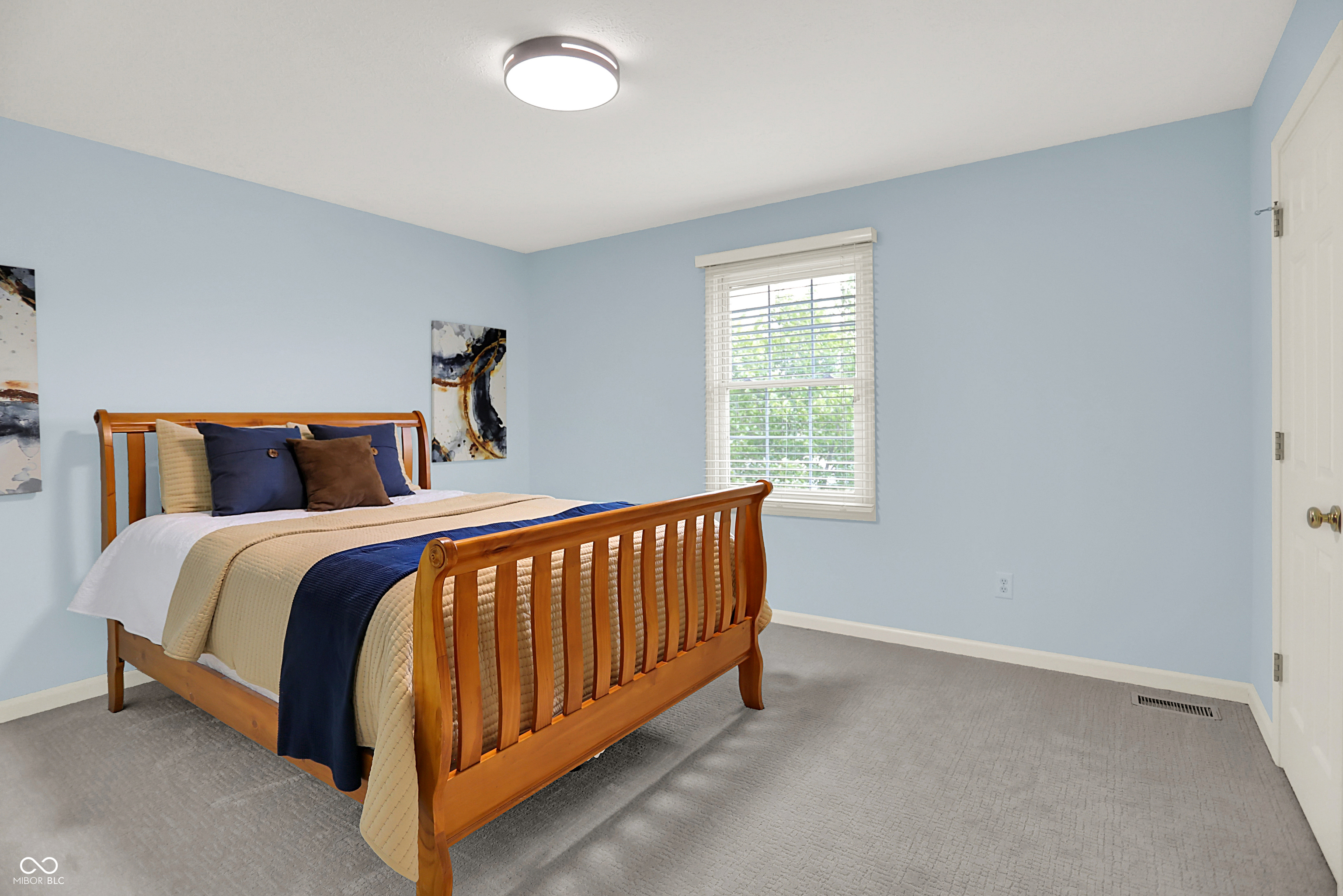 5761 Coopers Hawk Drive
