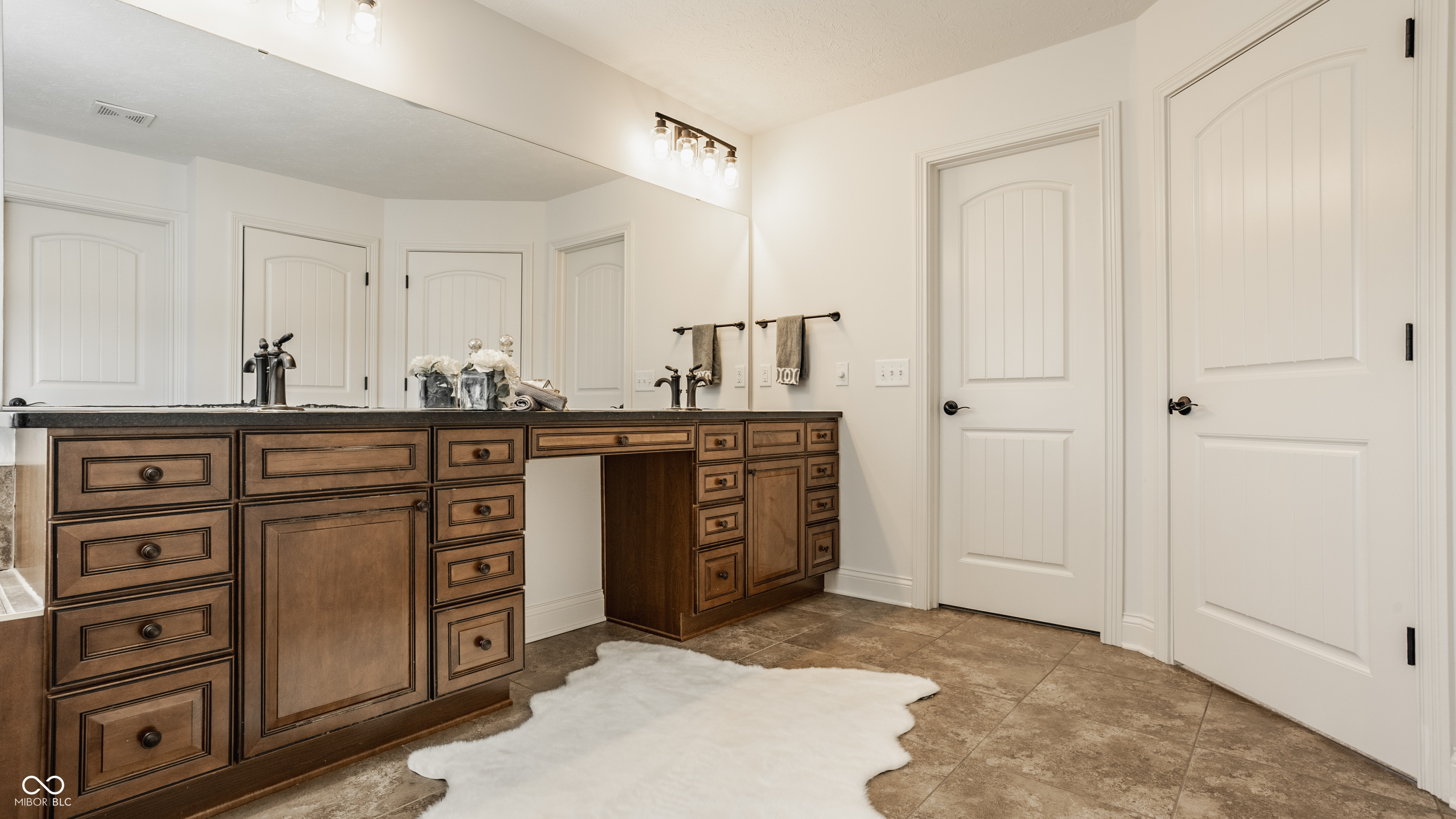 16016 Viking Lair Road