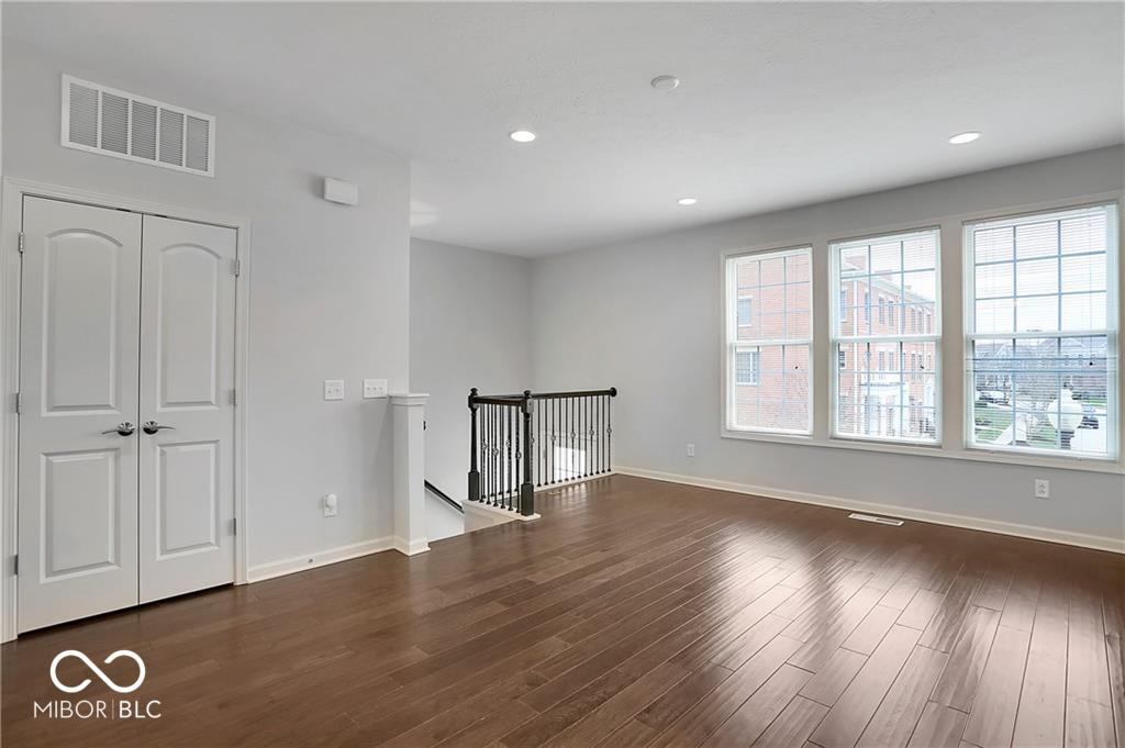 2025 Broughton Street