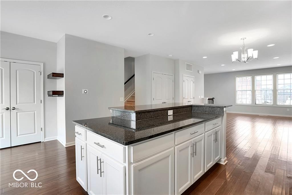 2025 Broughton Street