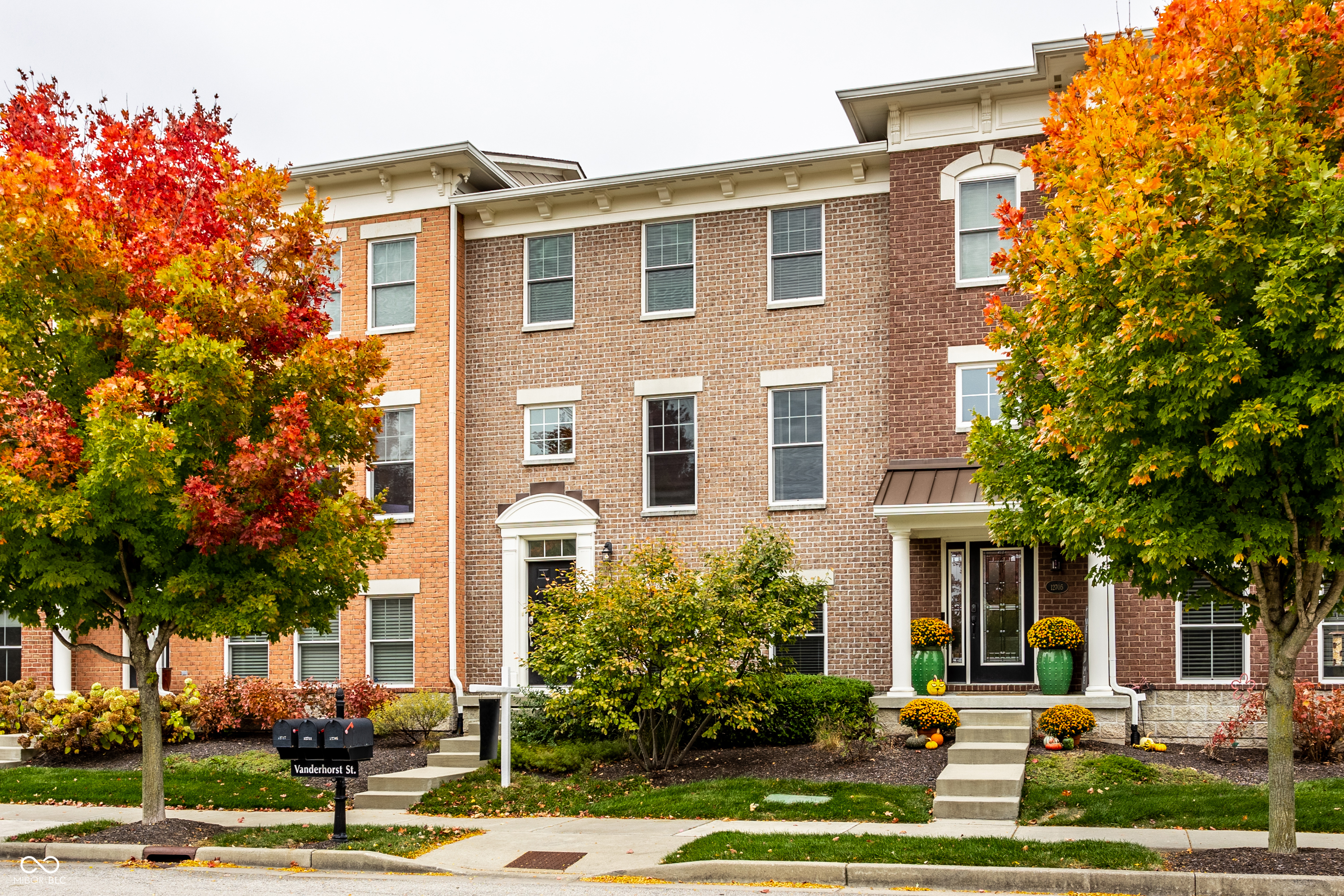 12711 Vanderhorst Street