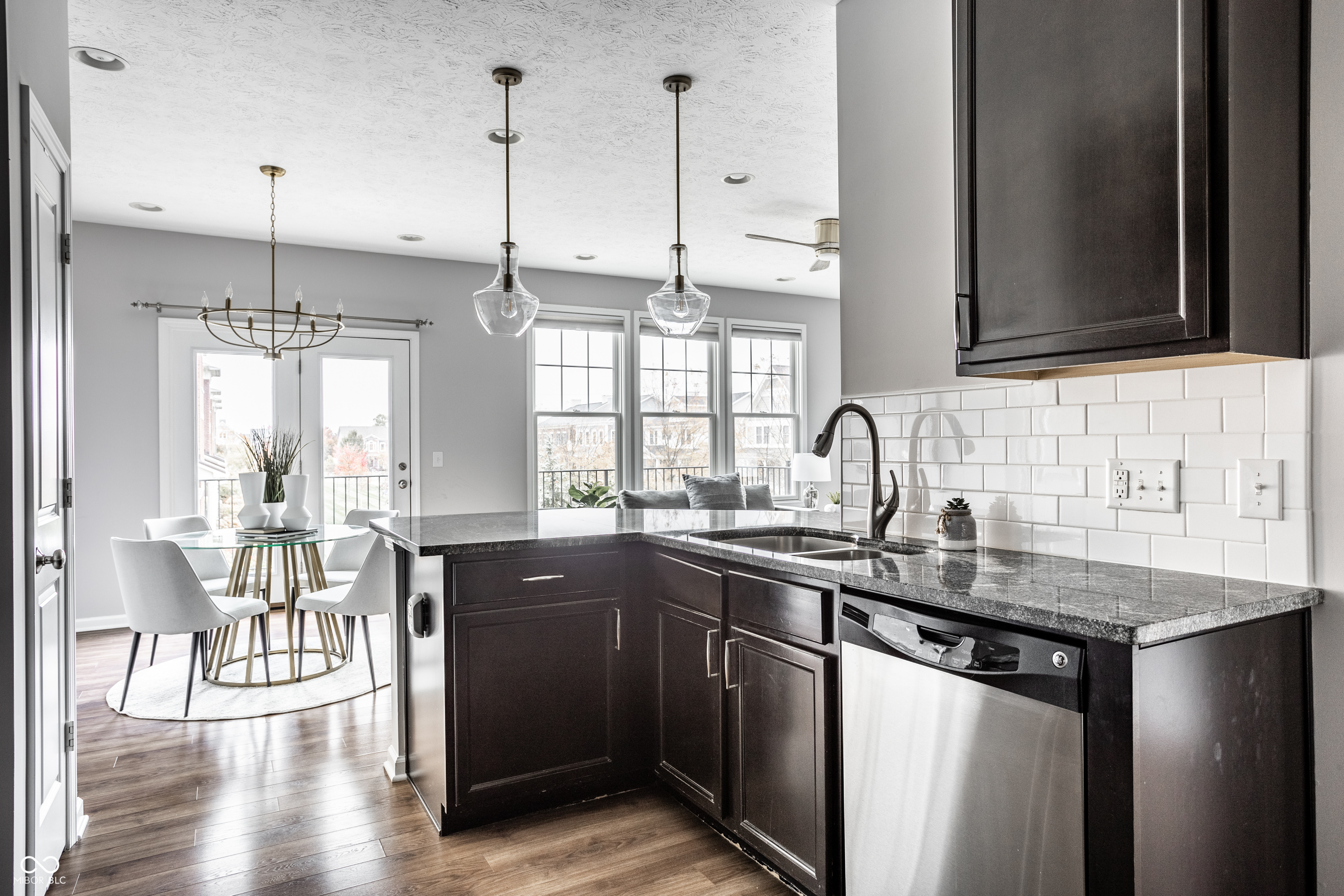 12711 Vanderhorst Street