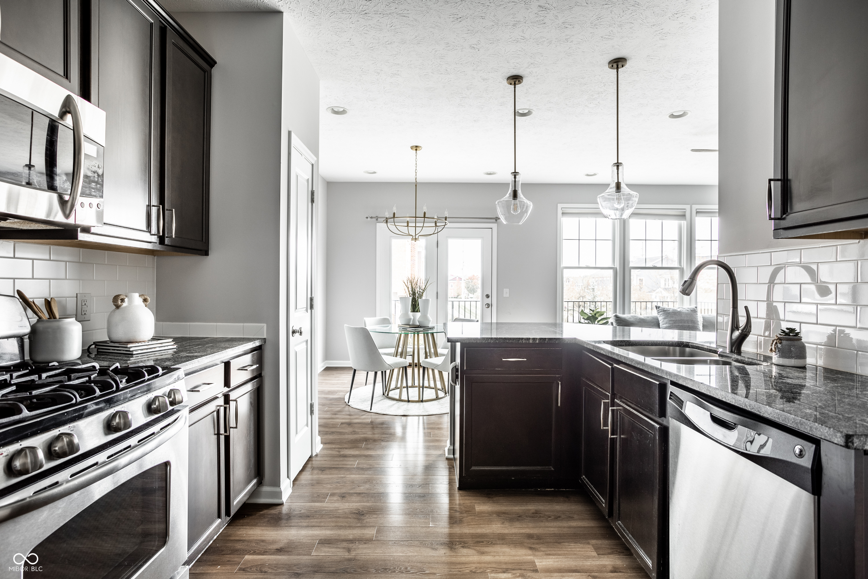 12711 Vanderhorst Street