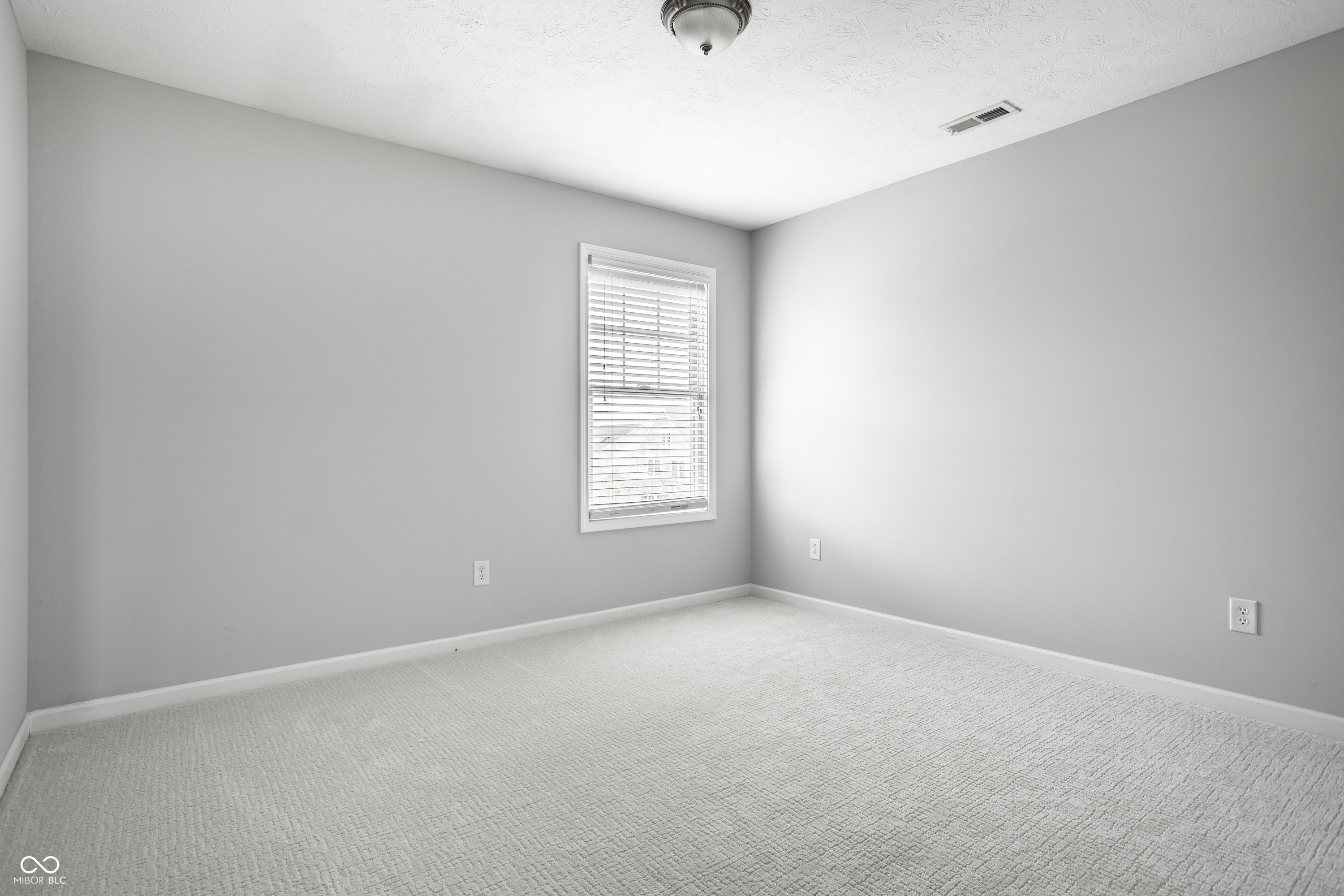 12711 Vanderhorst Street