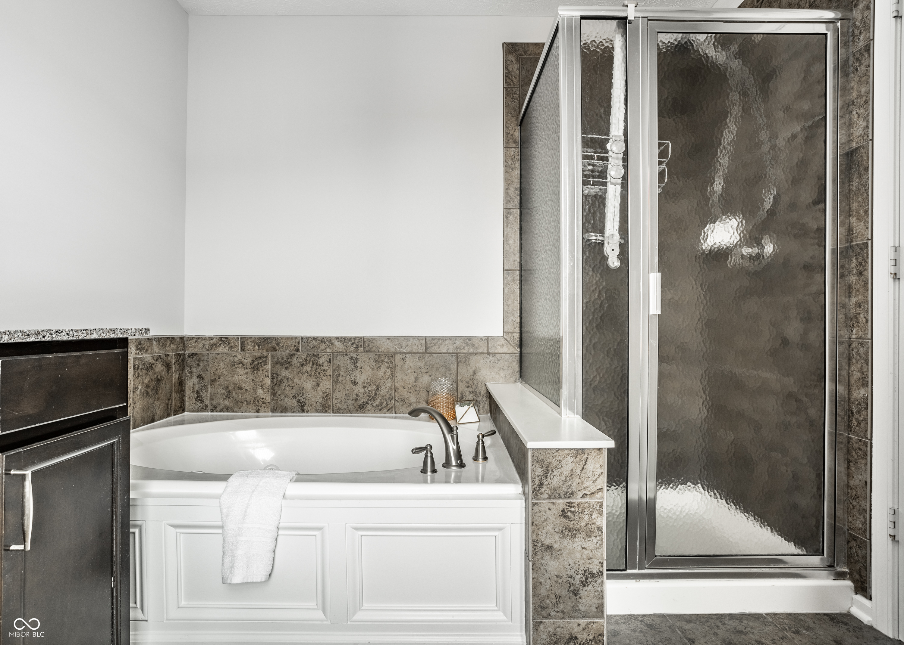 12711 Vanderhorst Street