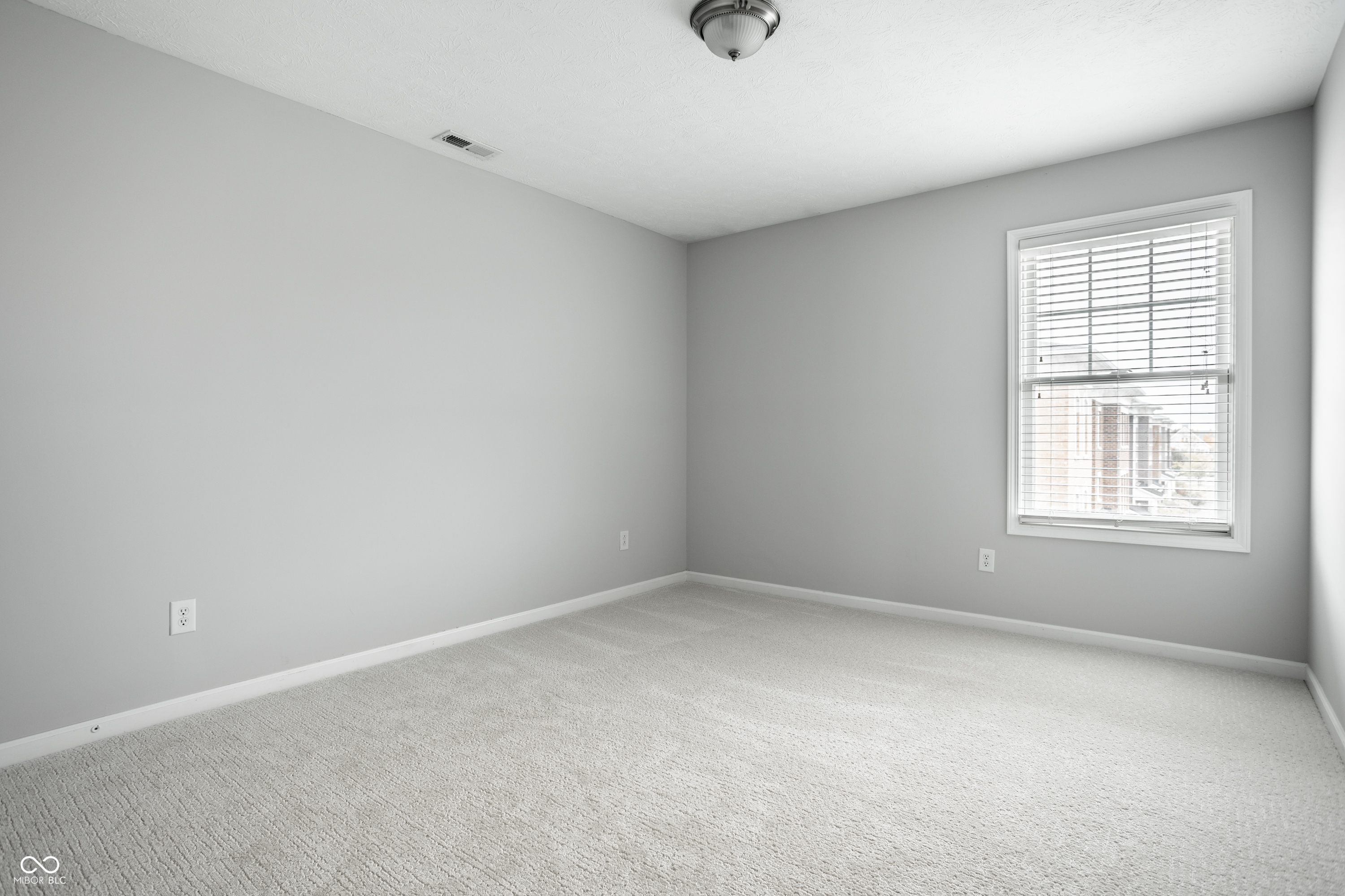 12711 Vanderhorst Street