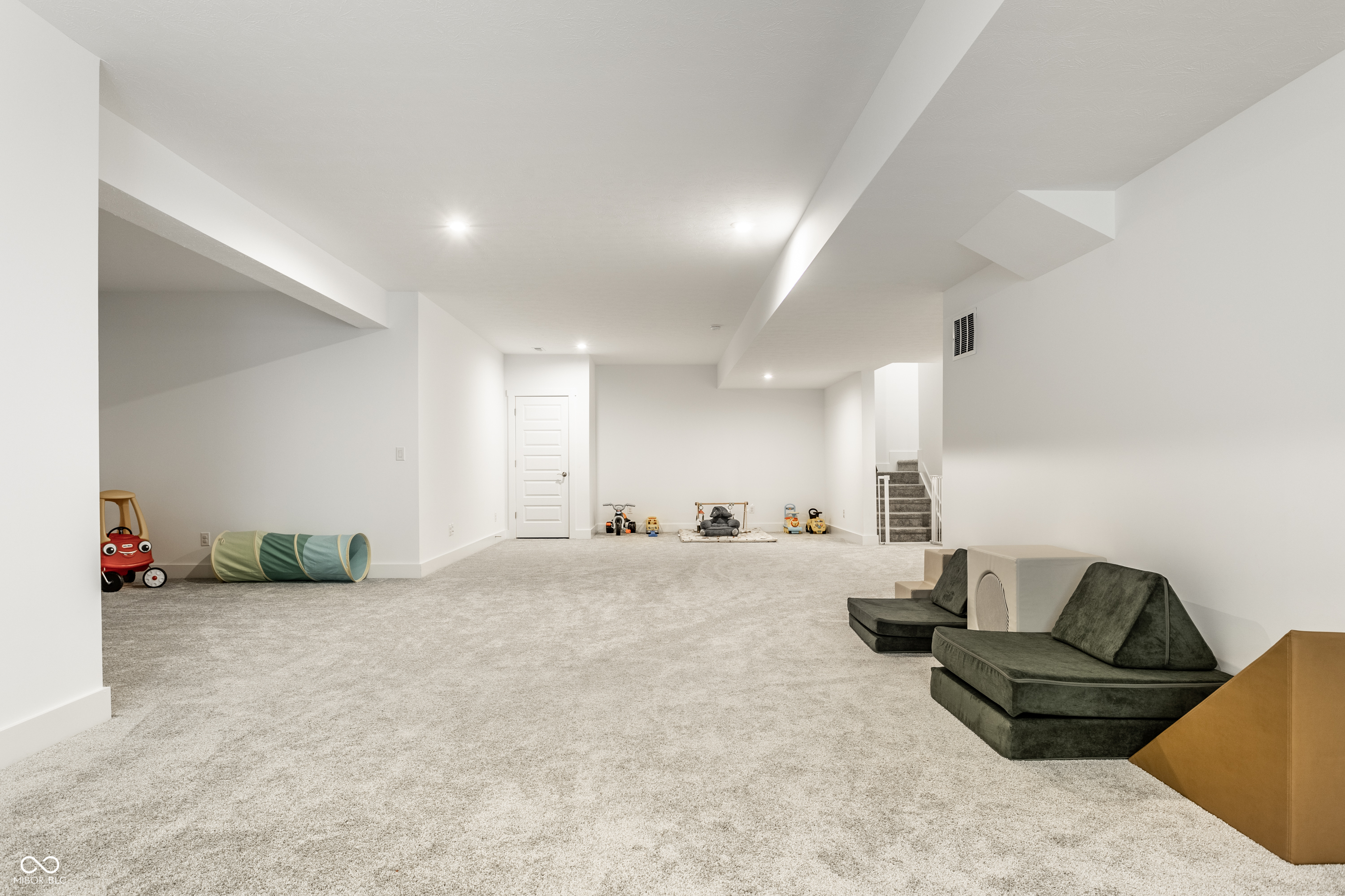 2900 Towne Meadow Drive