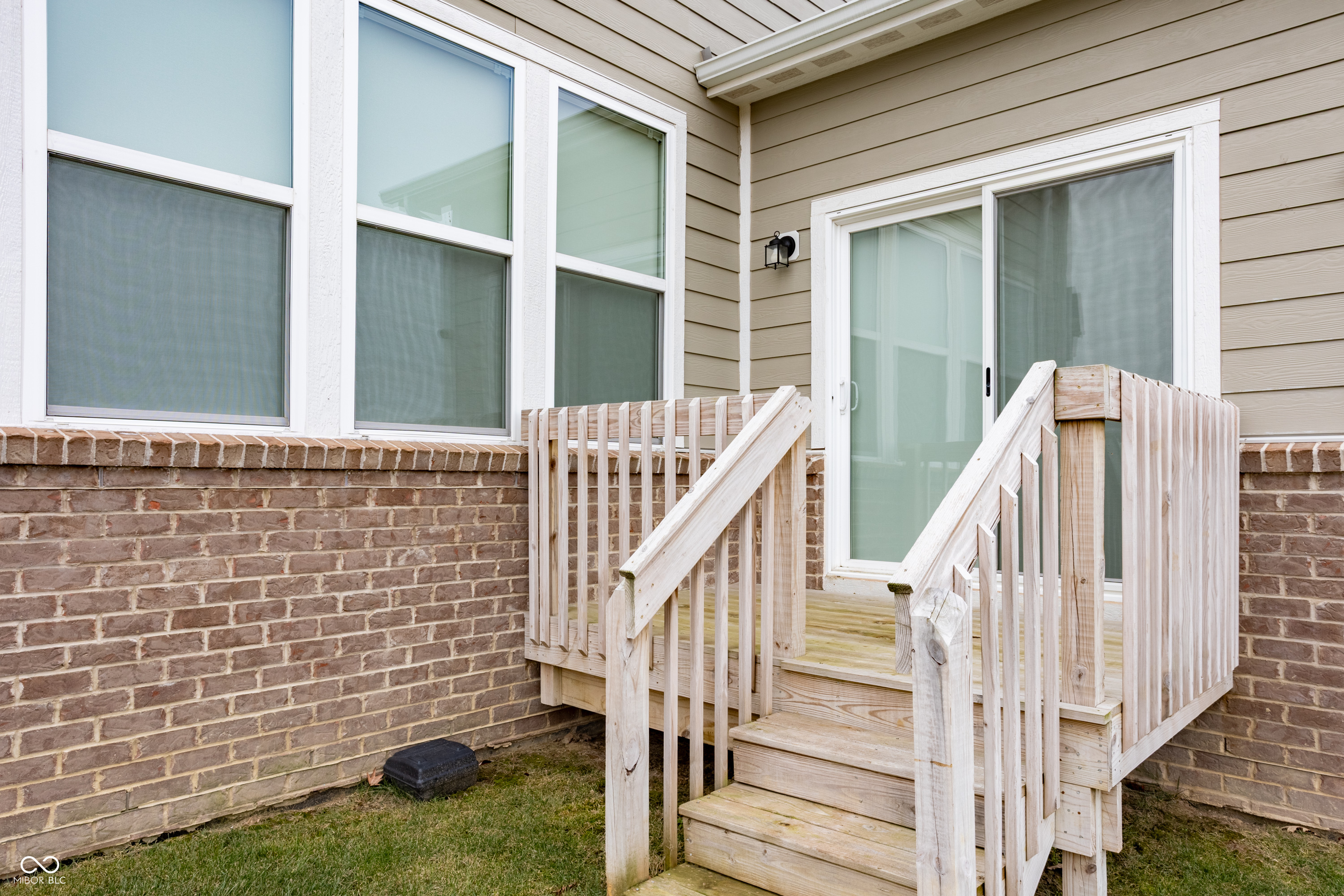 2900 Towne Meadow Drive