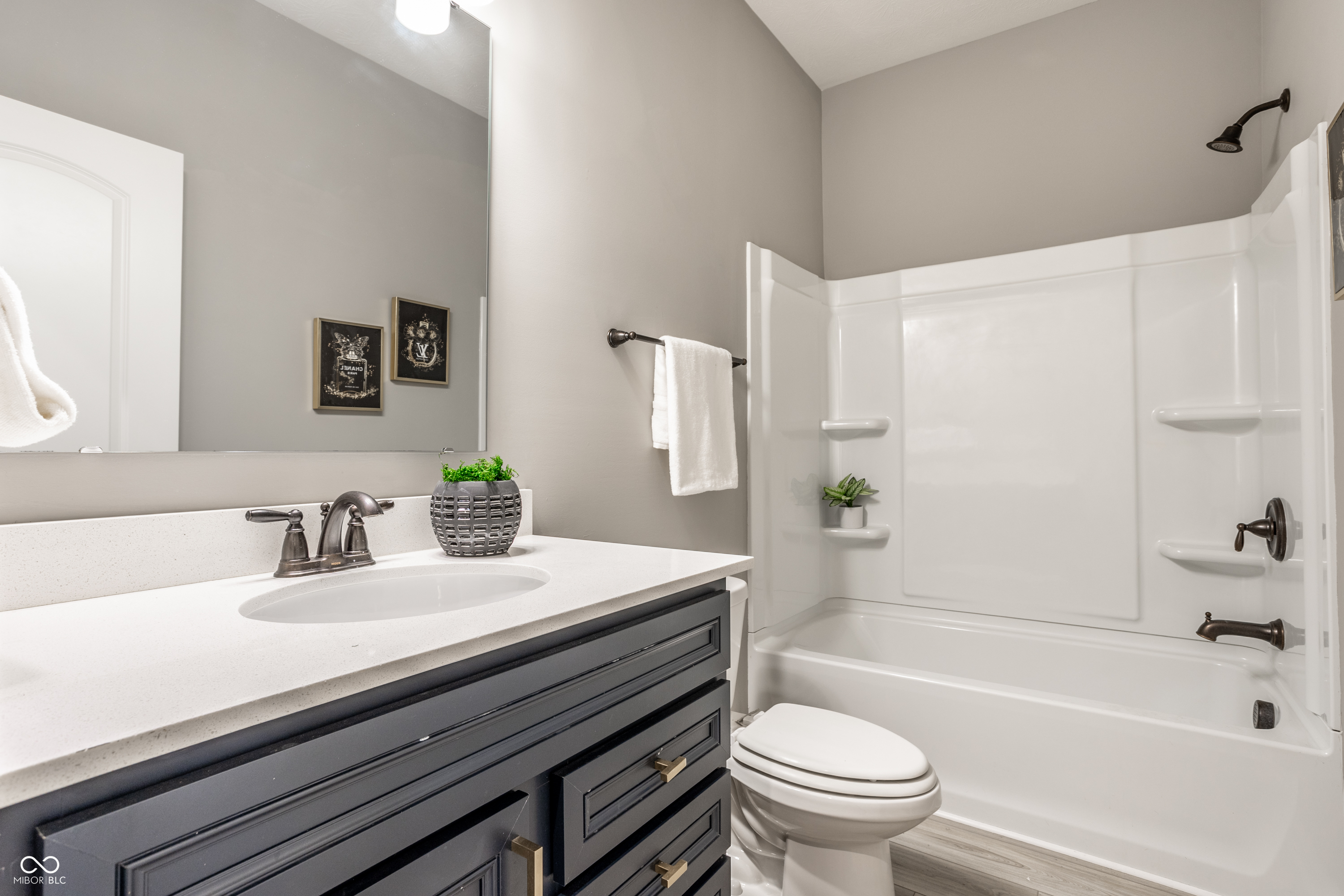 9744 Junction Station