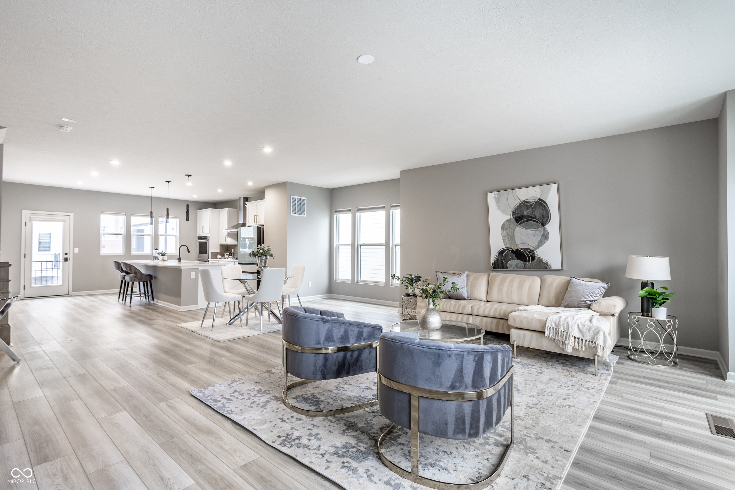 9744 Junction Station