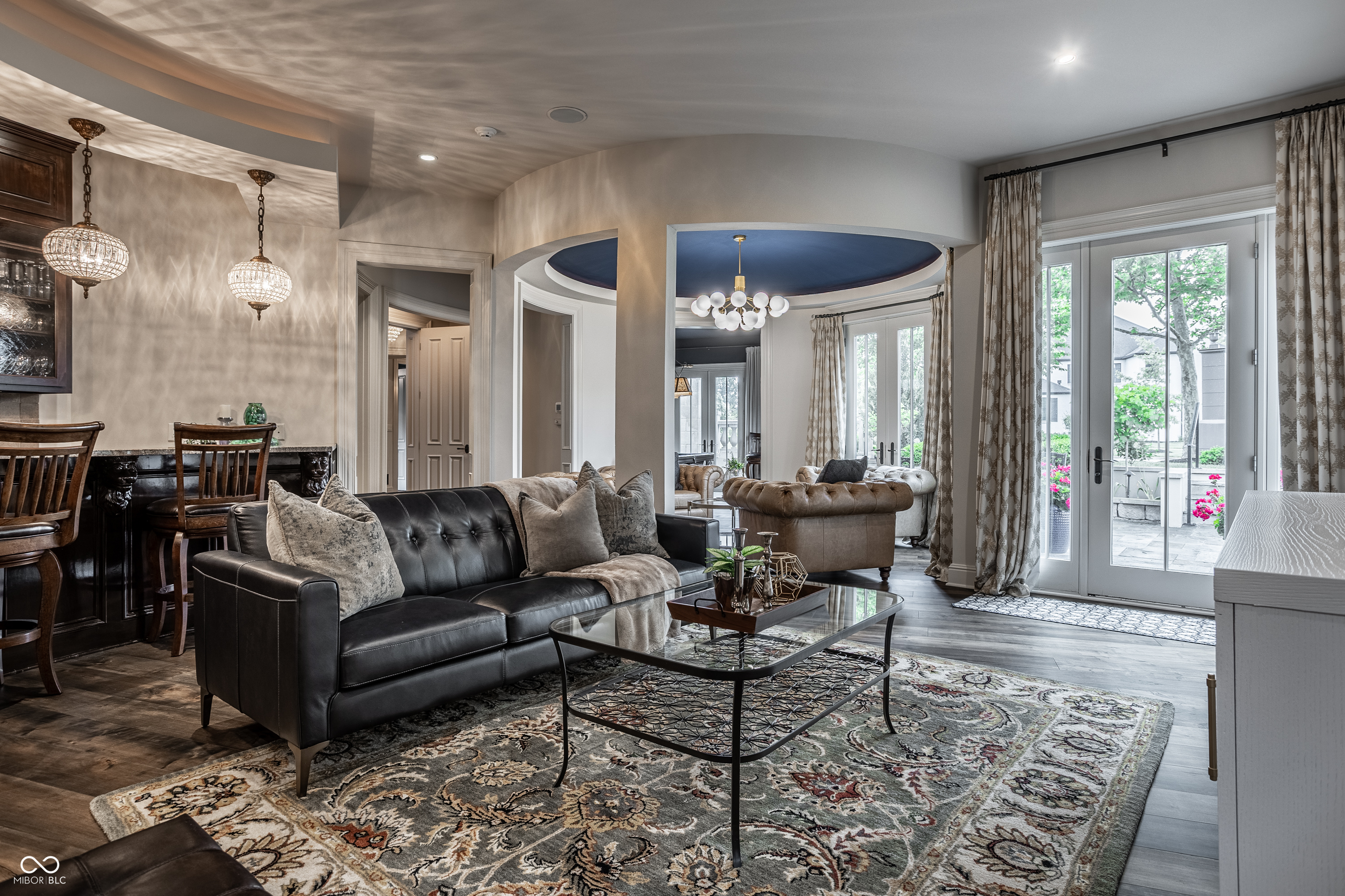 1894 Rhettsbury Street