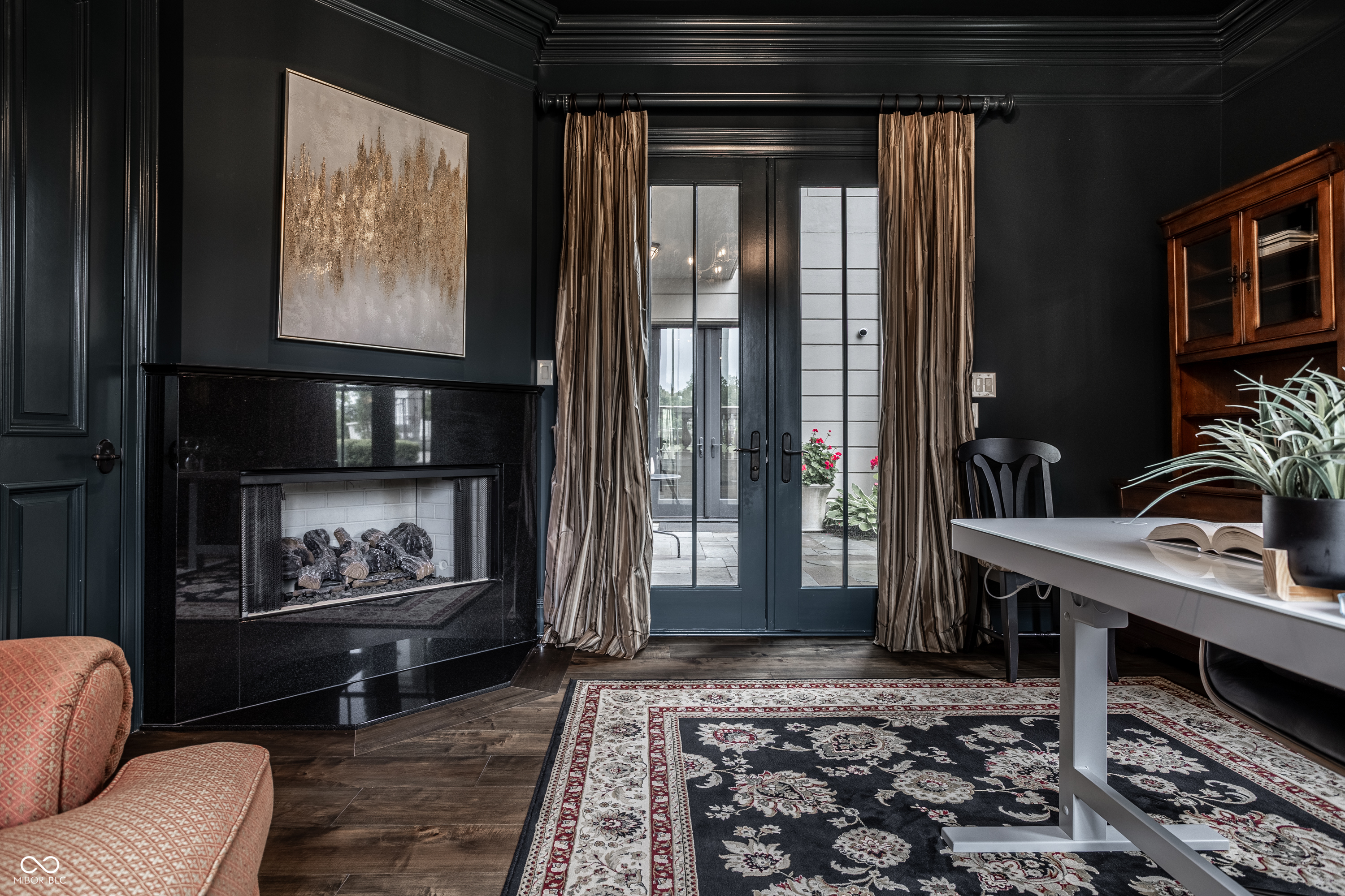 1894 Rhettsbury Street