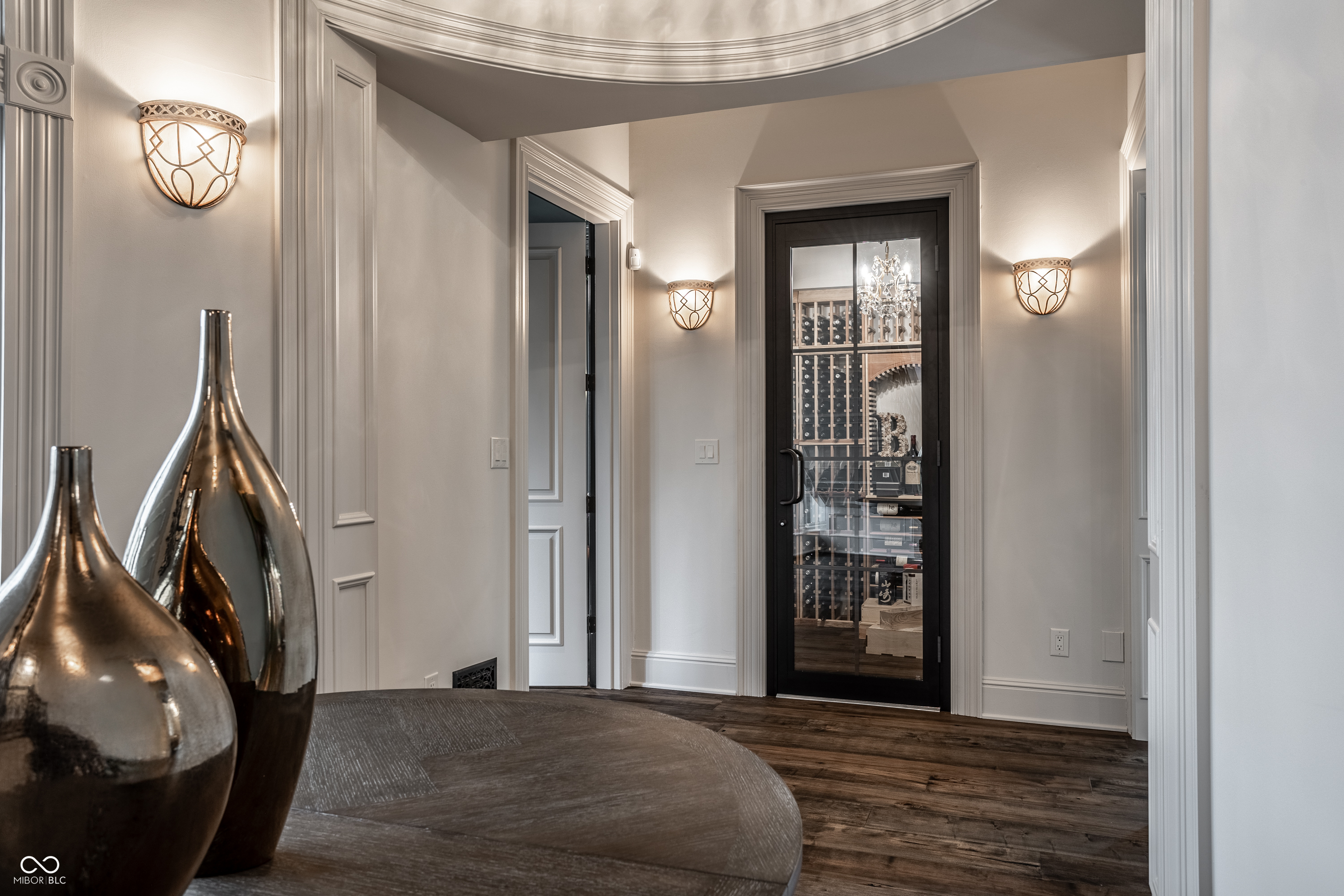 1894 Rhettsbury Street