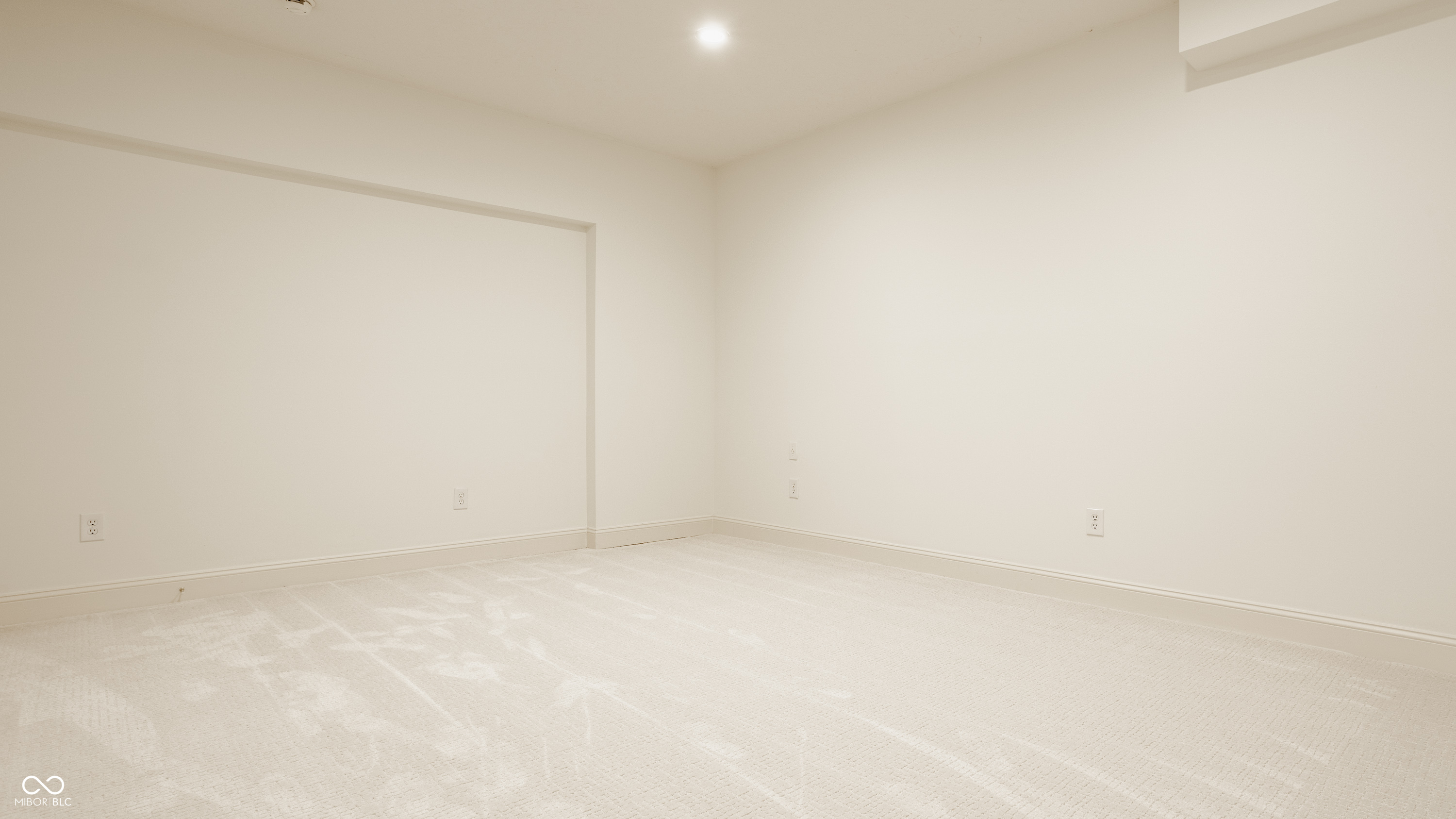 9117 Sargent Manor Court