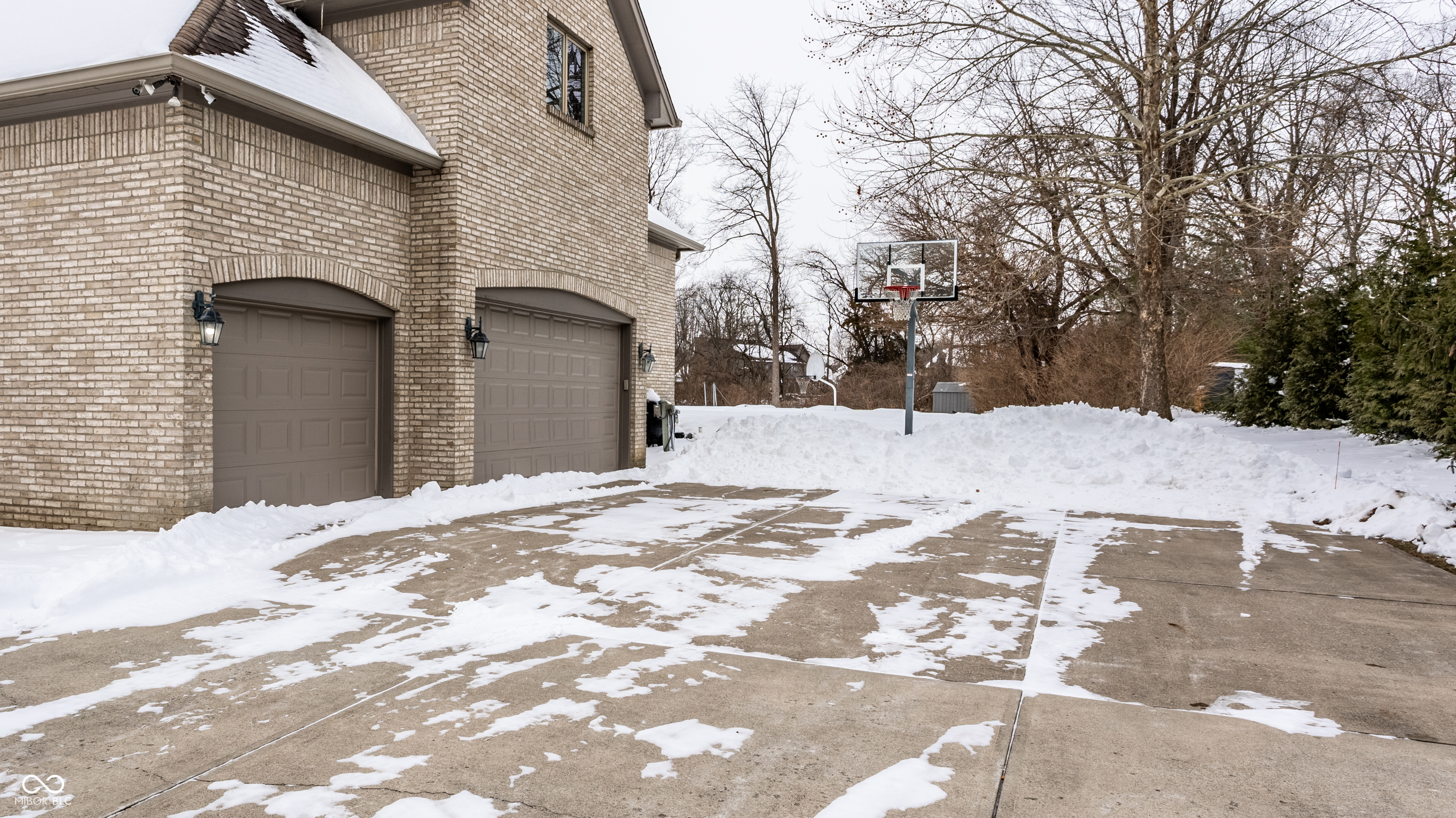 9117 Sargent Manor Court