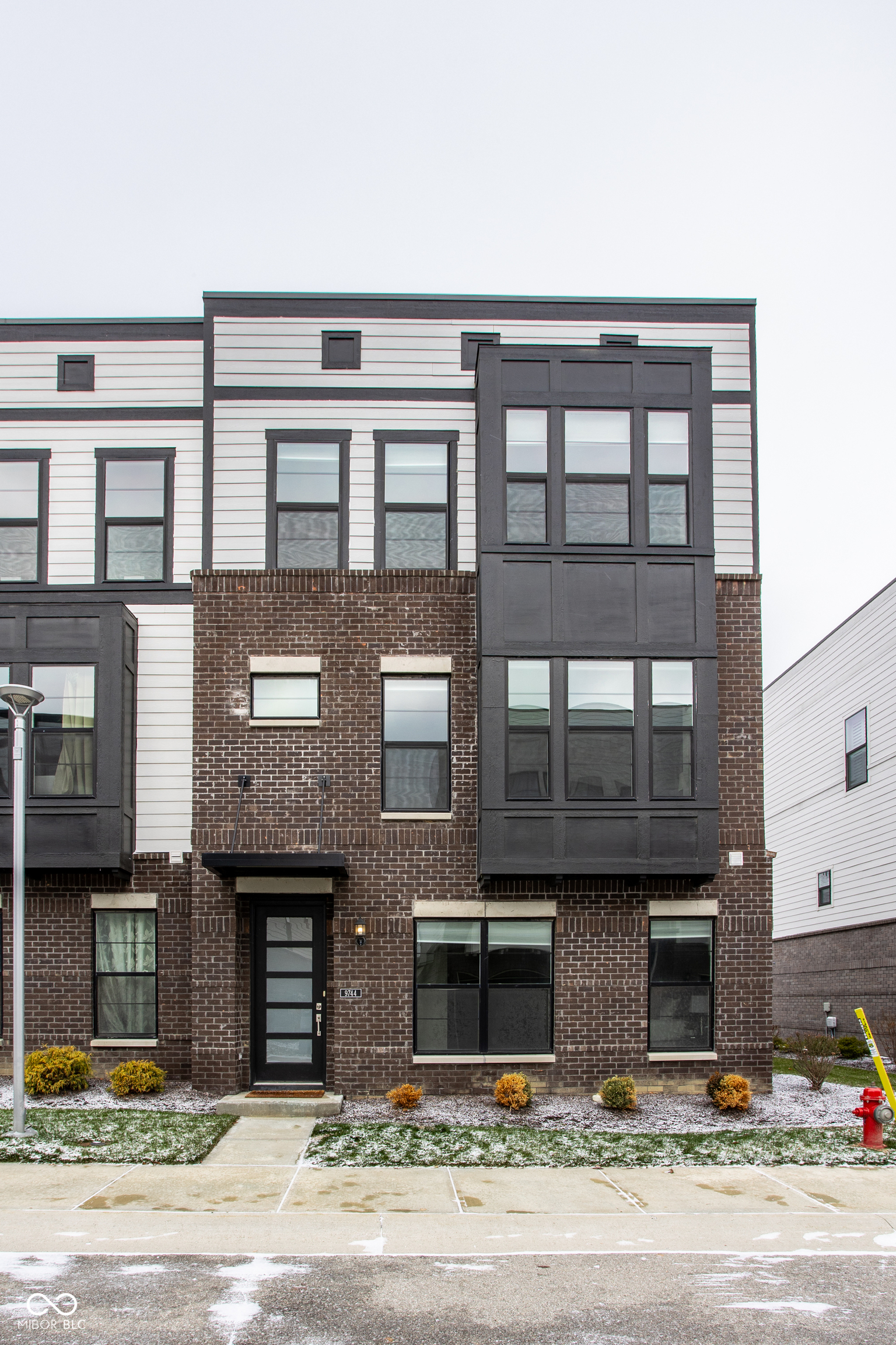 9744 Junction Station