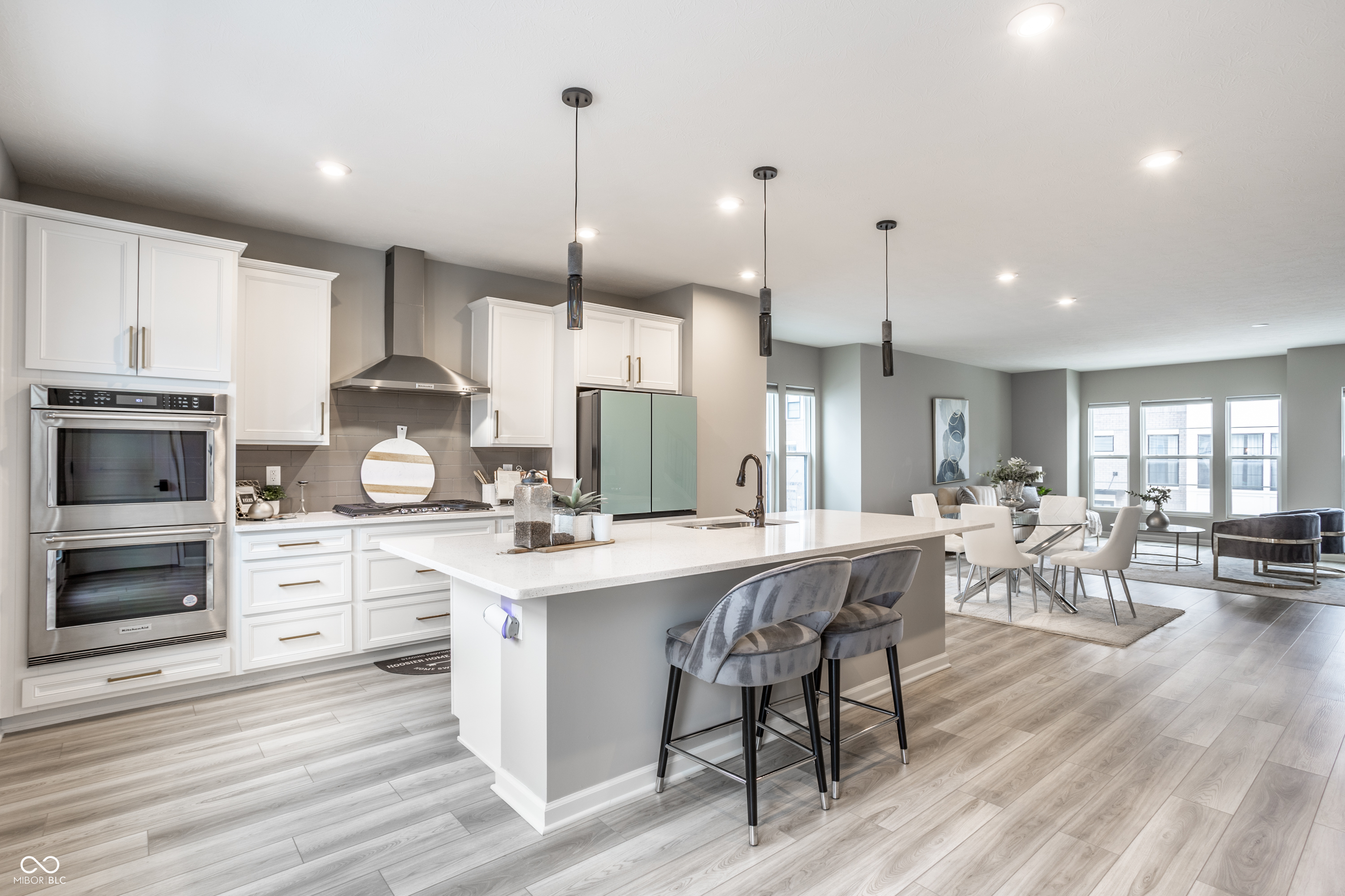 9744 Junction Station