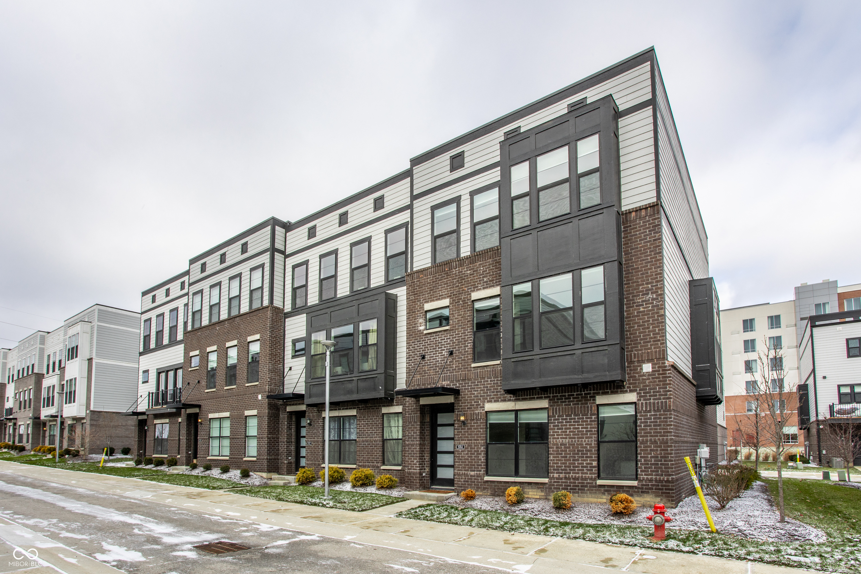 9744 Junction Station