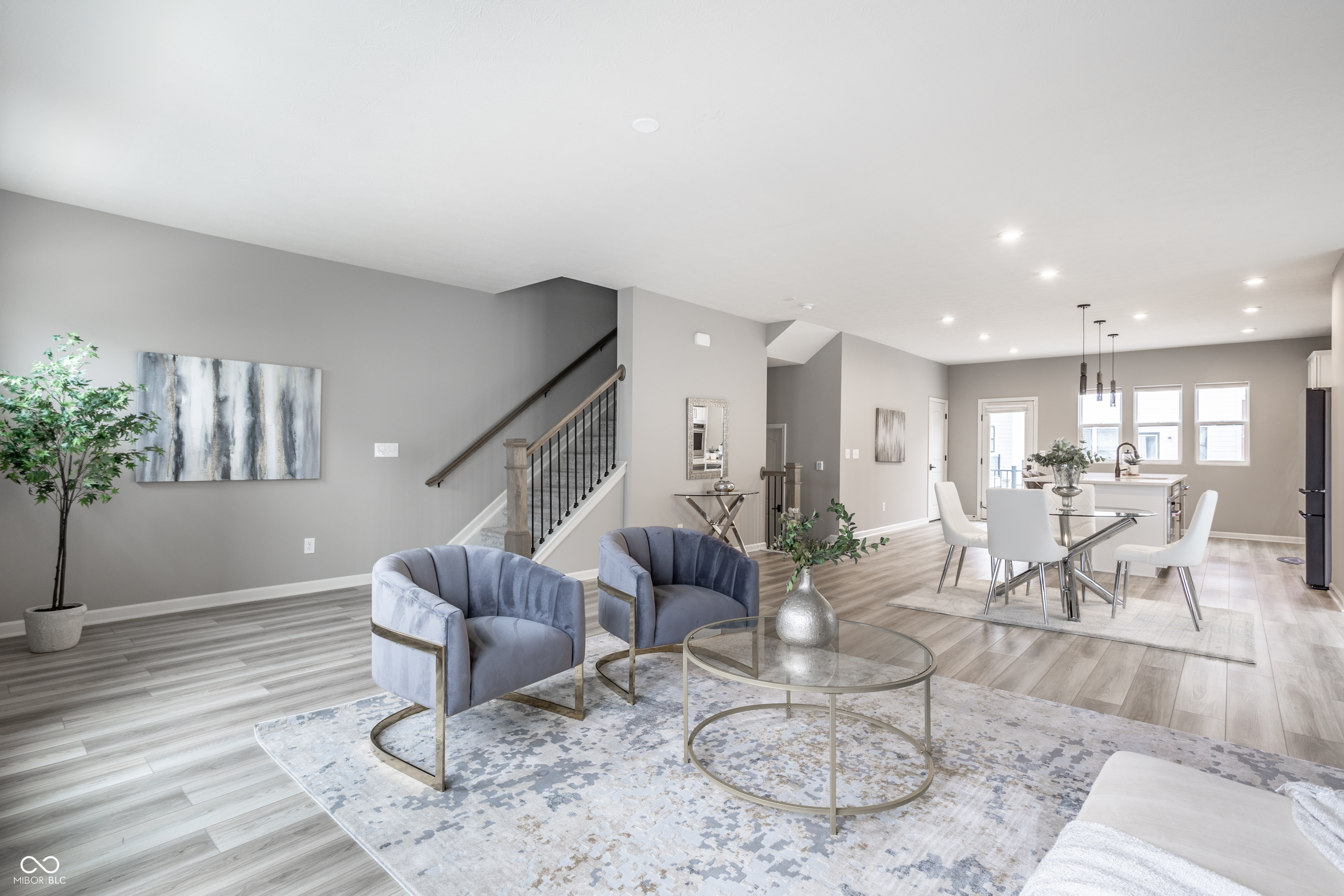 9744 Junction Station