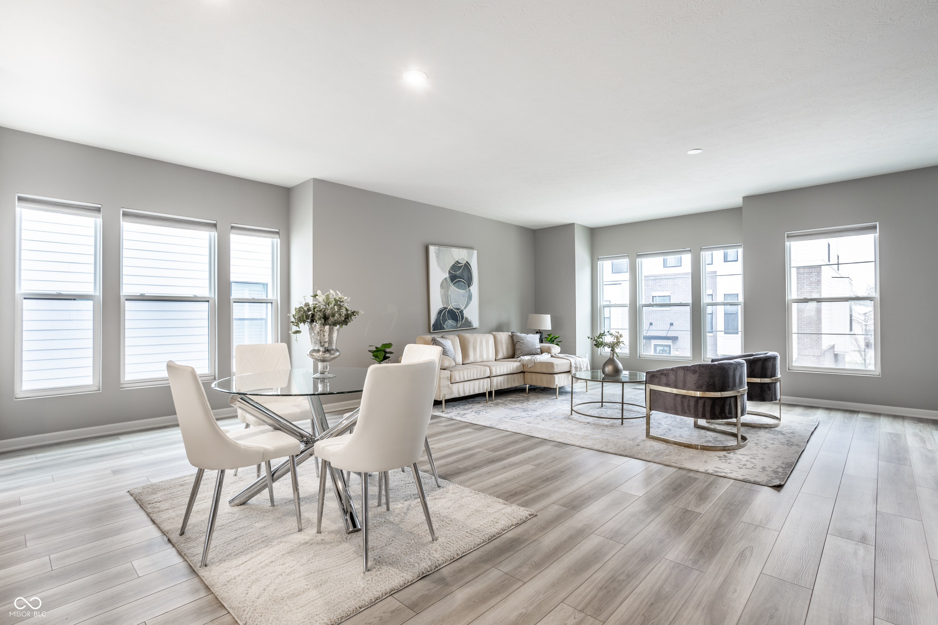 9744 Junction Station