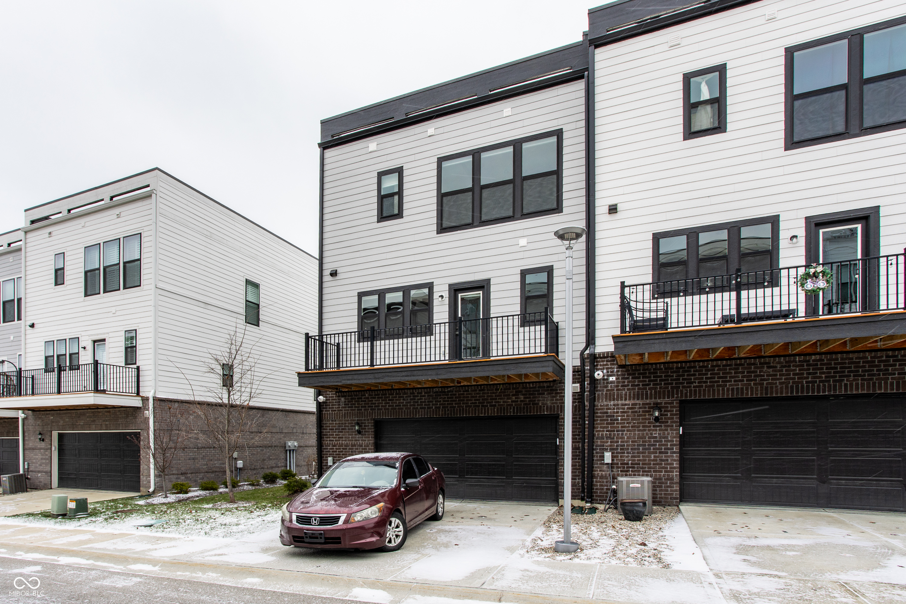 9744 Junction Station