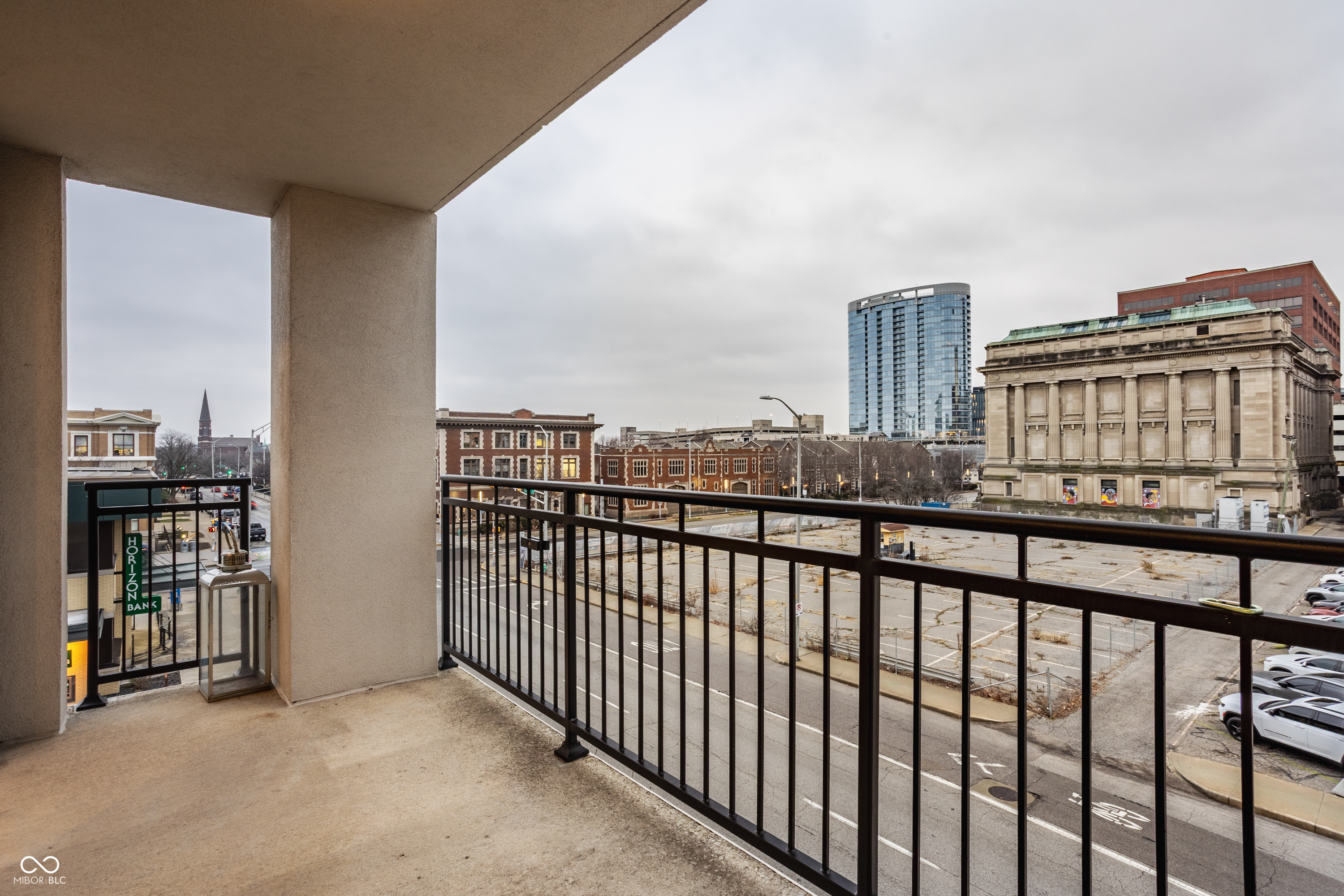 333 Massachusetts Avenue Unit: UNIT 305