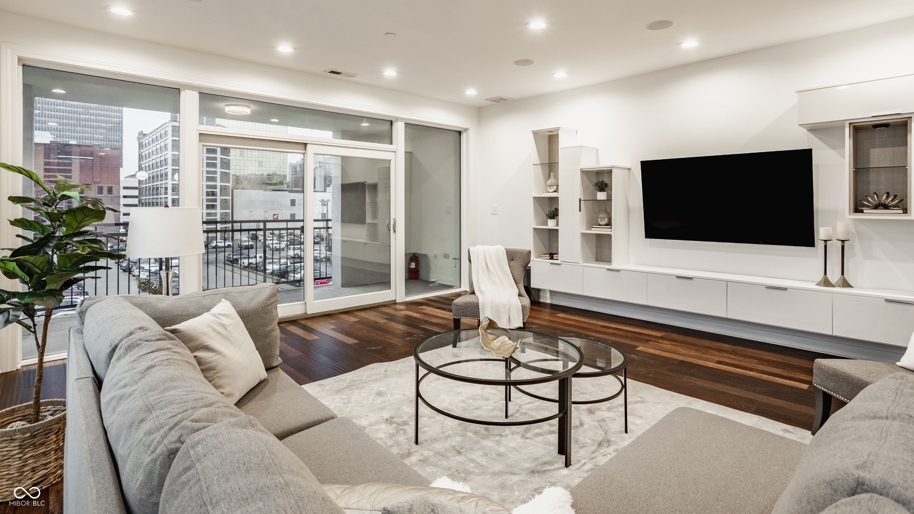 333 Massachusetts Avenue Unit: UNIT 305