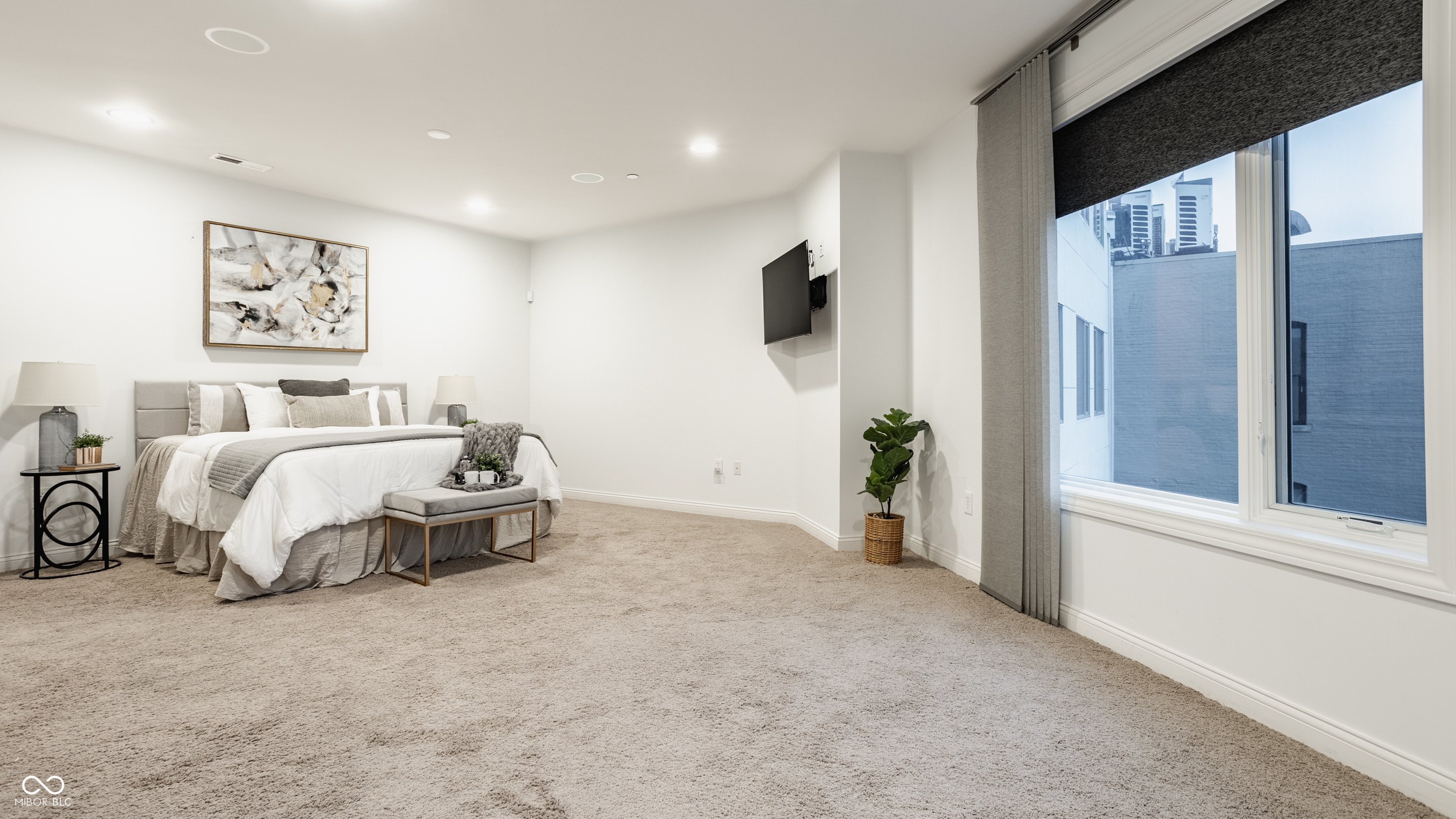 333 Massachusetts Avenue Unit: UNIT 305