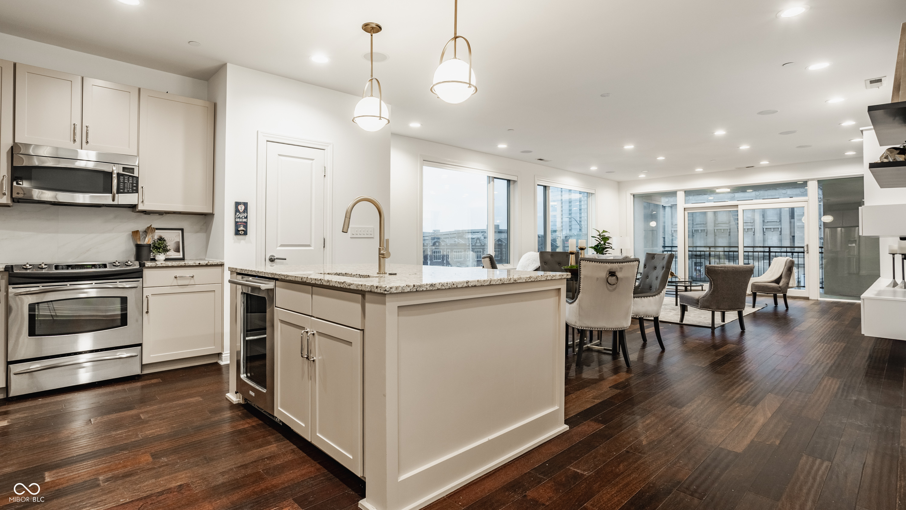 333 Massachusetts Avenue Unit: UNIT 305